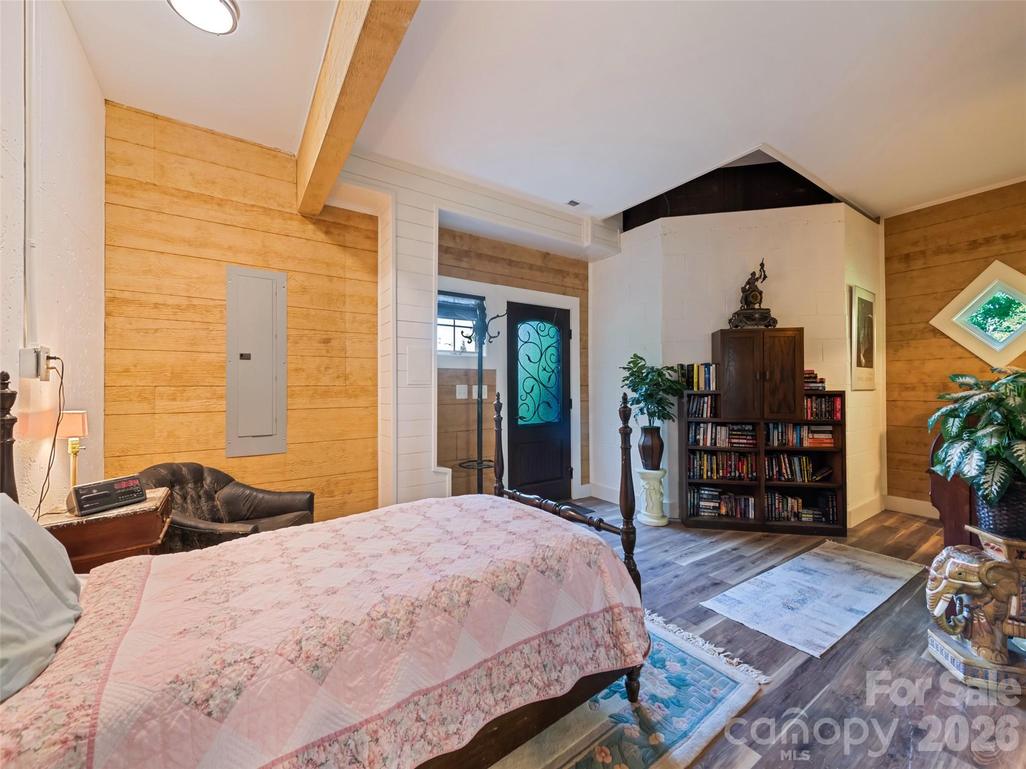 379 Holston Village Road — Waynesville
