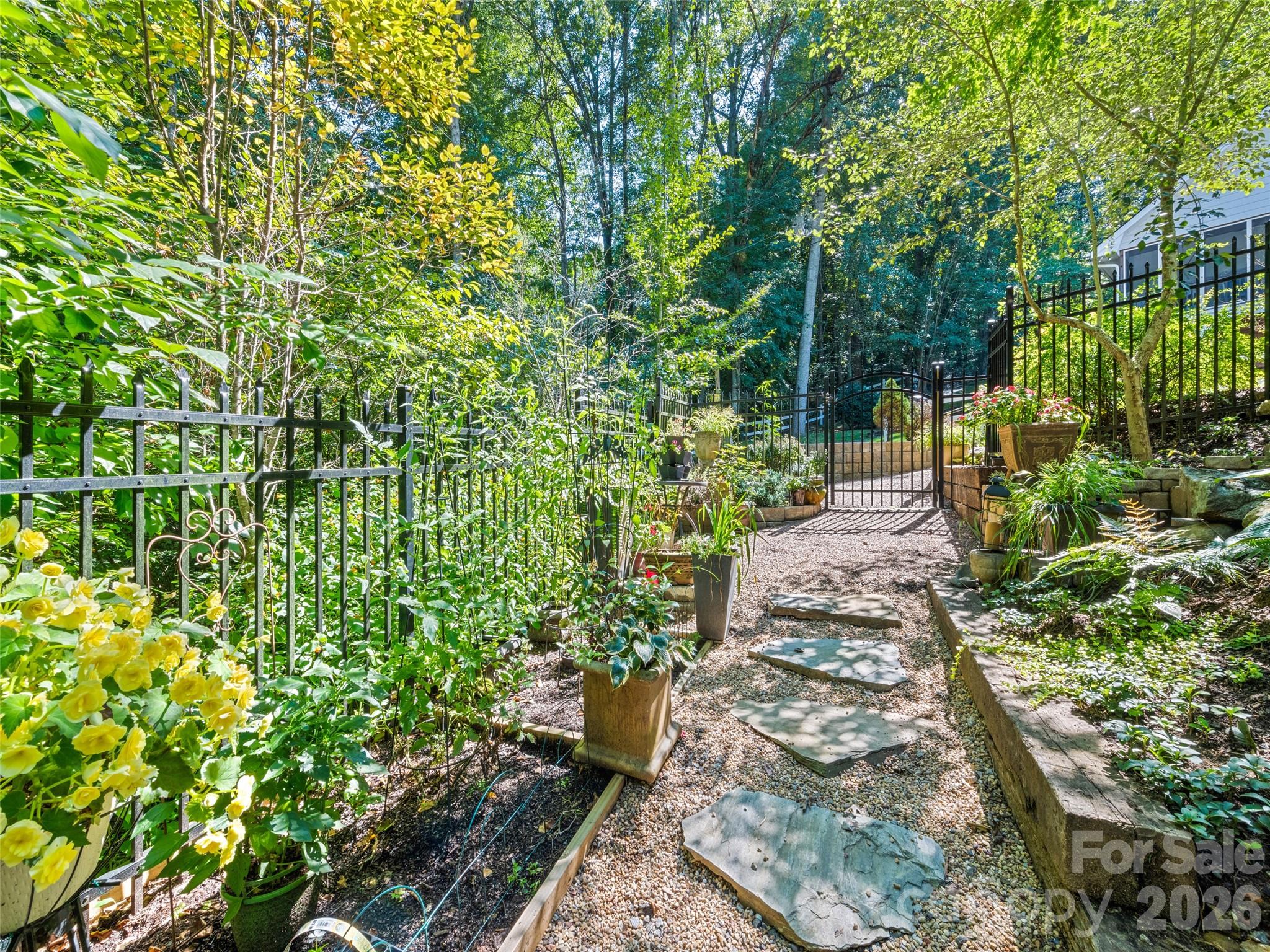 379 Holston Village Road — Waynesville