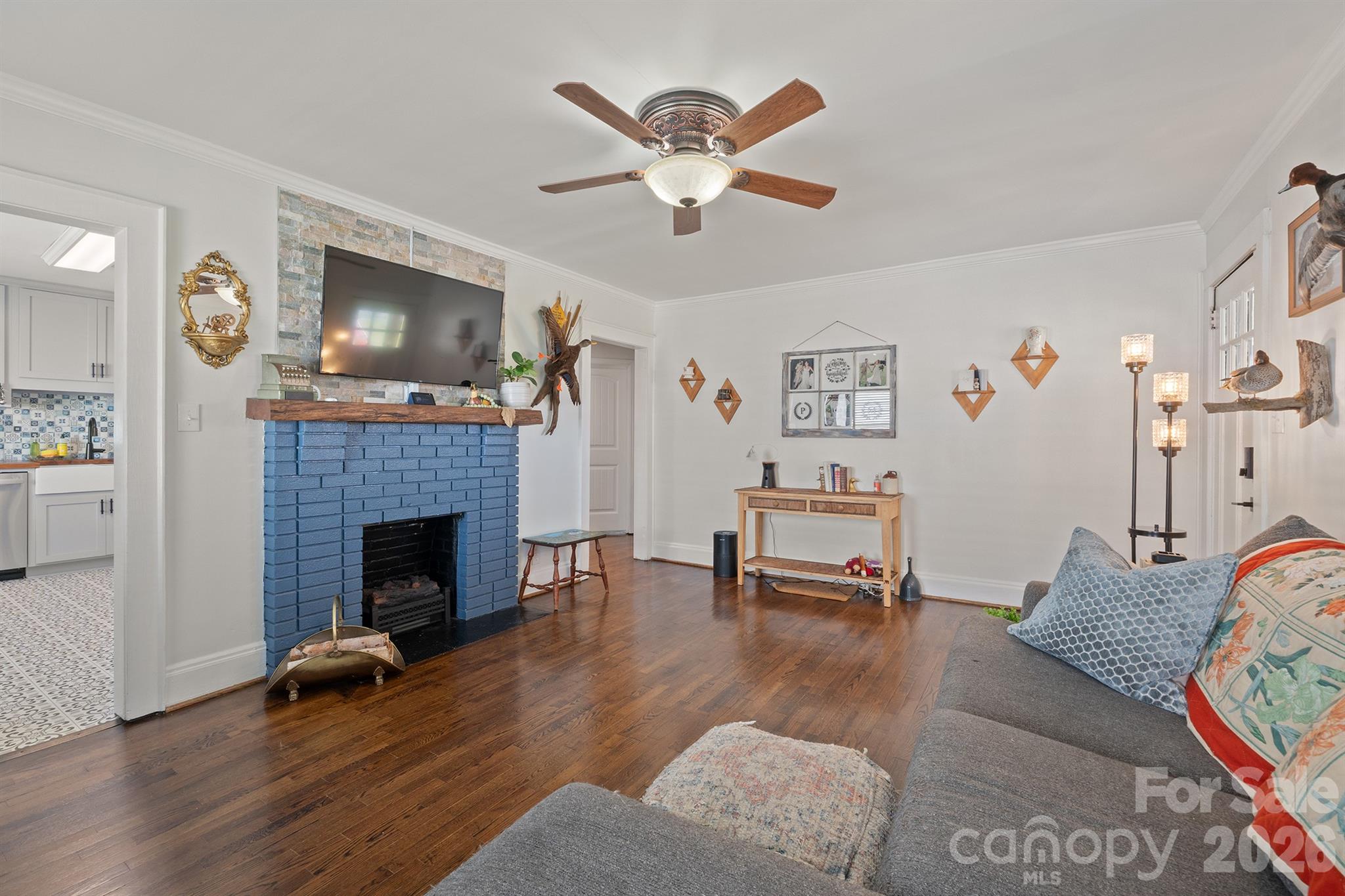 500 N Elm Street — Cherryville