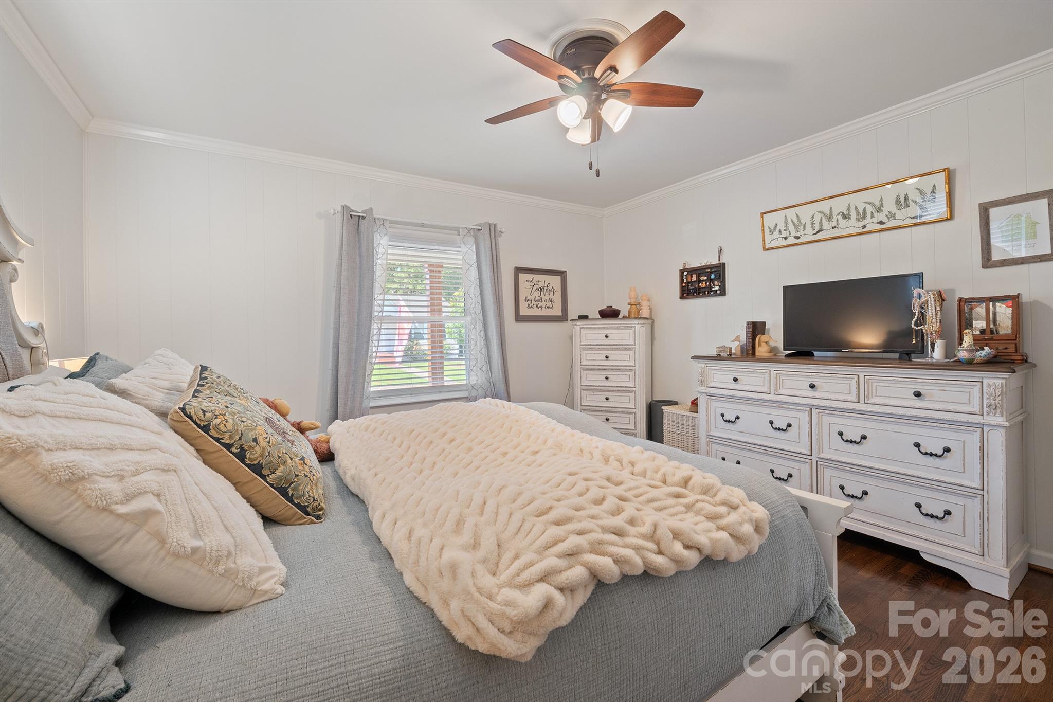 500 N Elm Street — Cherryville