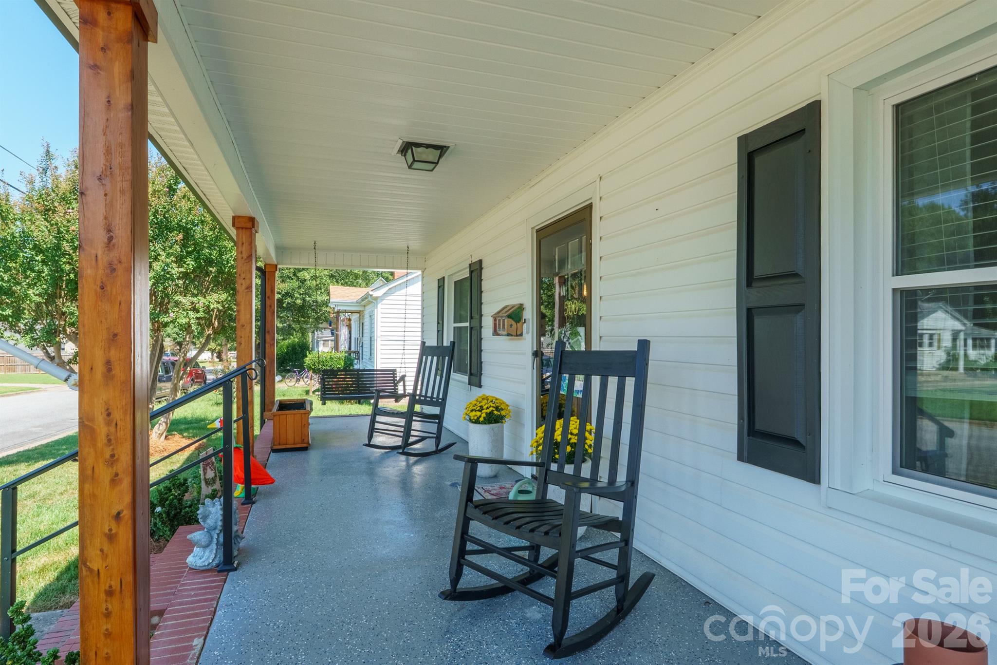 500 N Elm Street — Cherryville