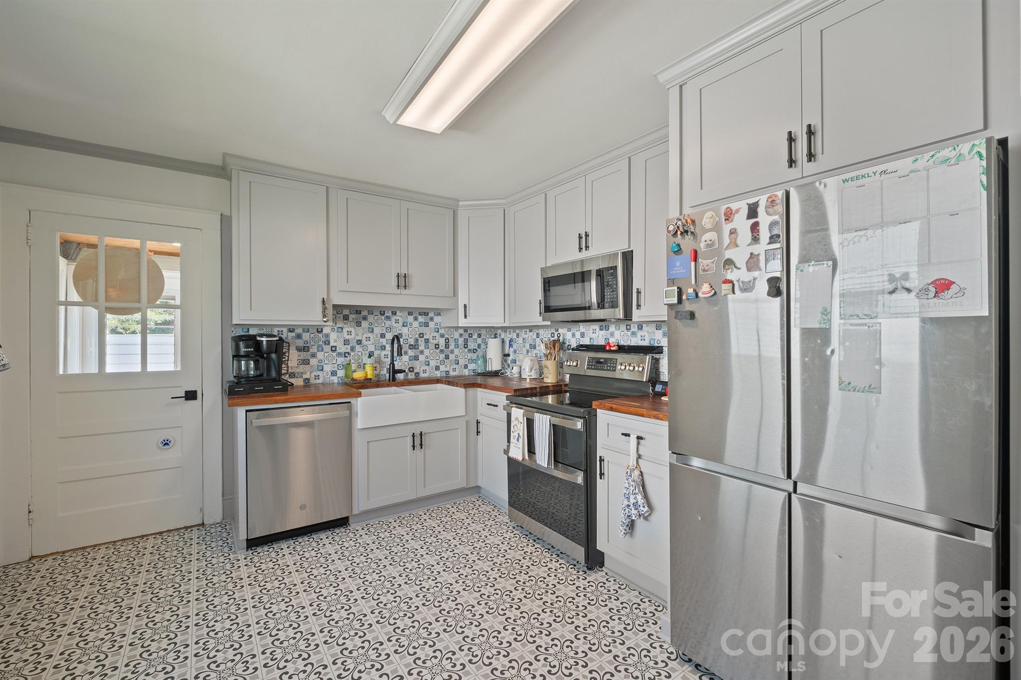 500 N Elm Street — Cherryville