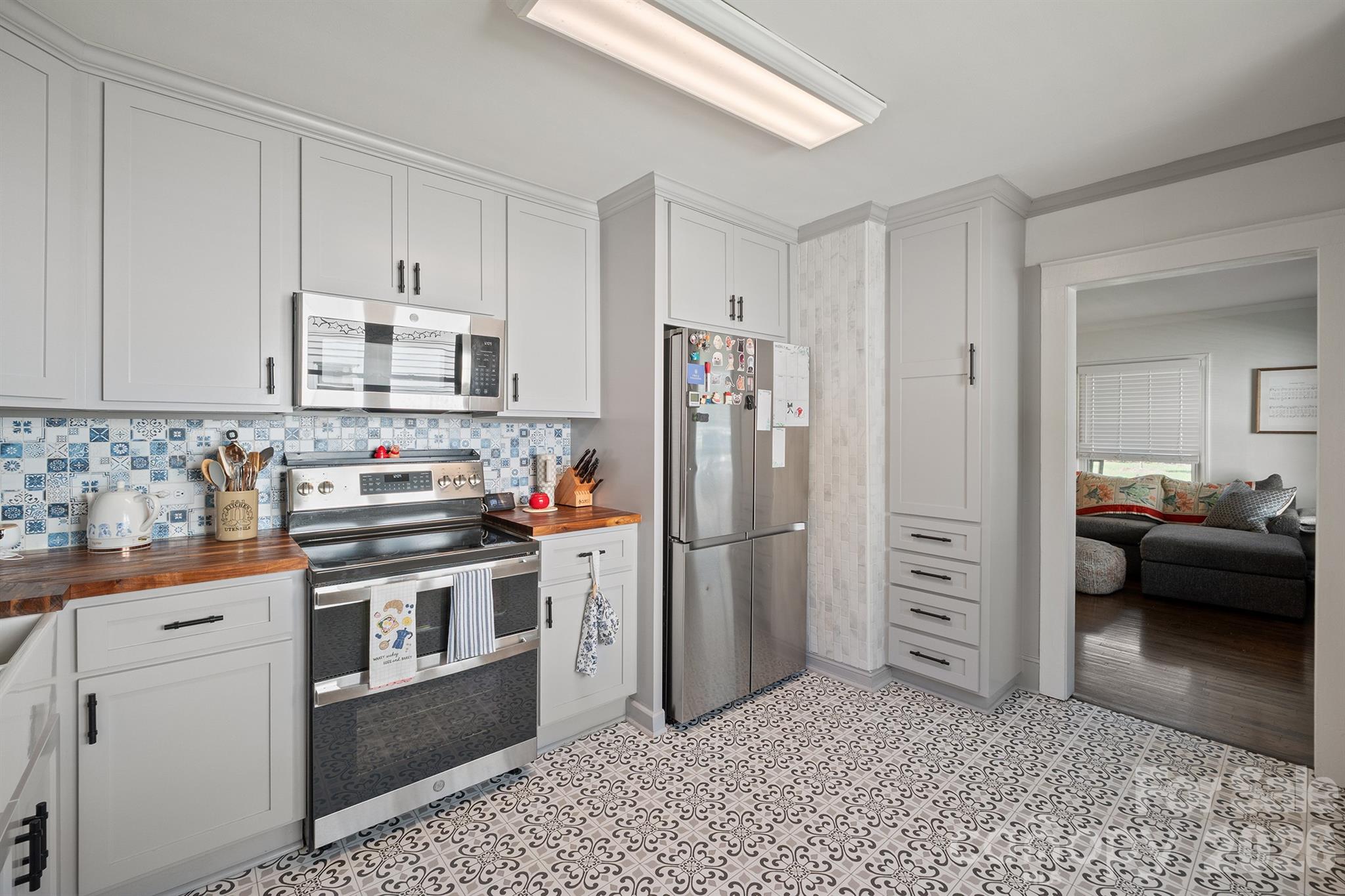 500 N Elm Street — Cherryville