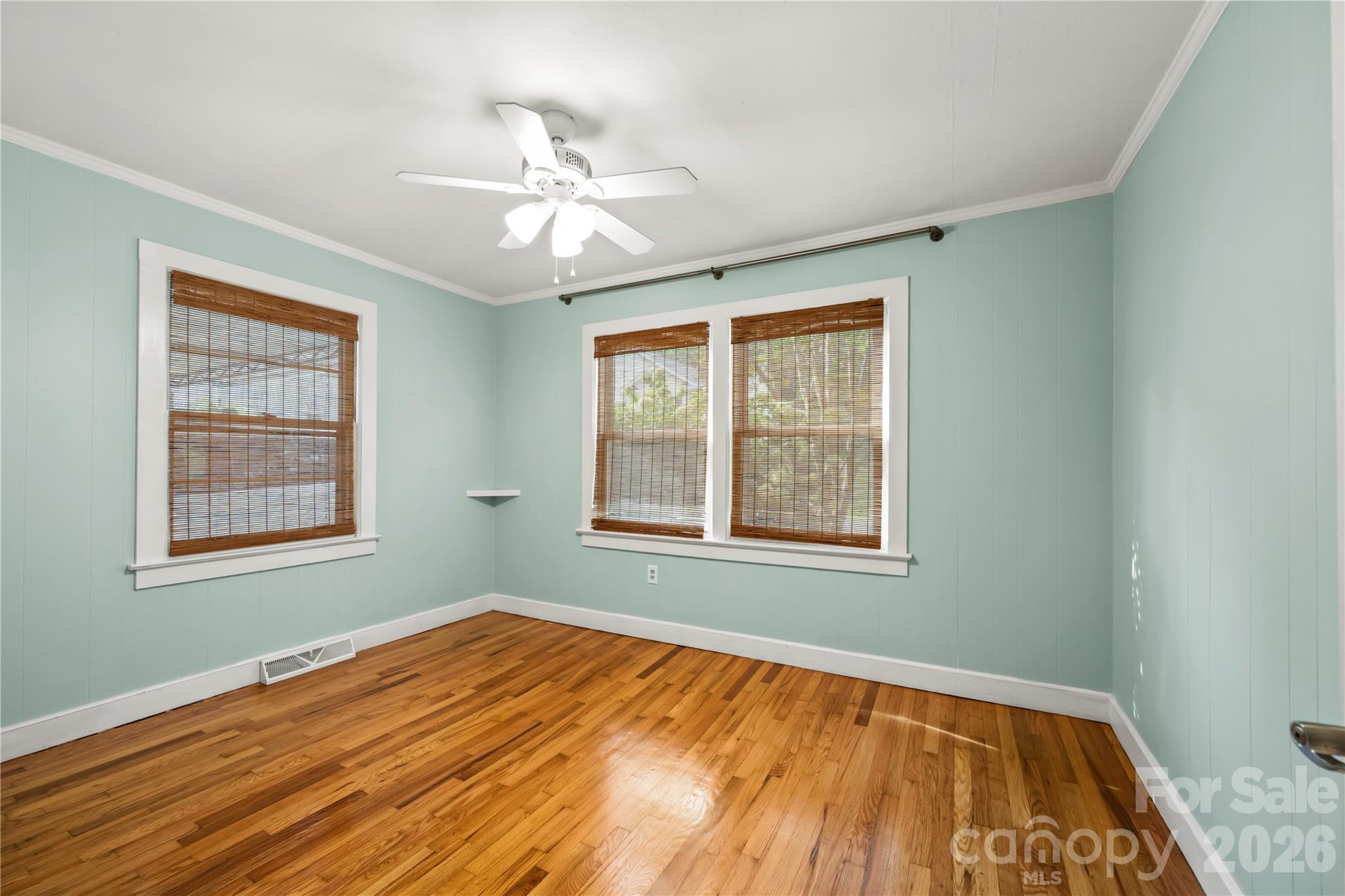 2 Bostic Place — Asheville