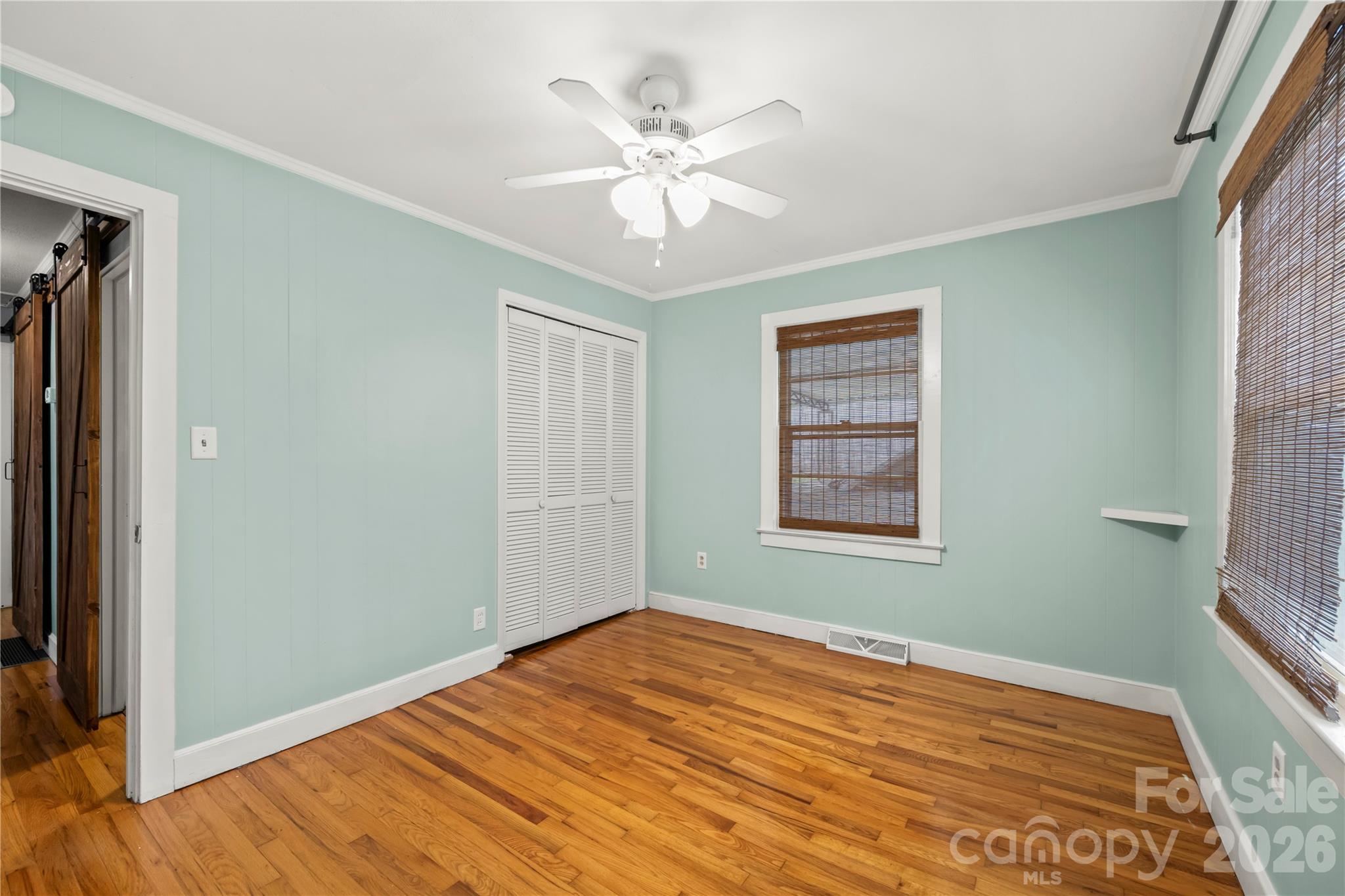 2 Bostic Place — Asheville