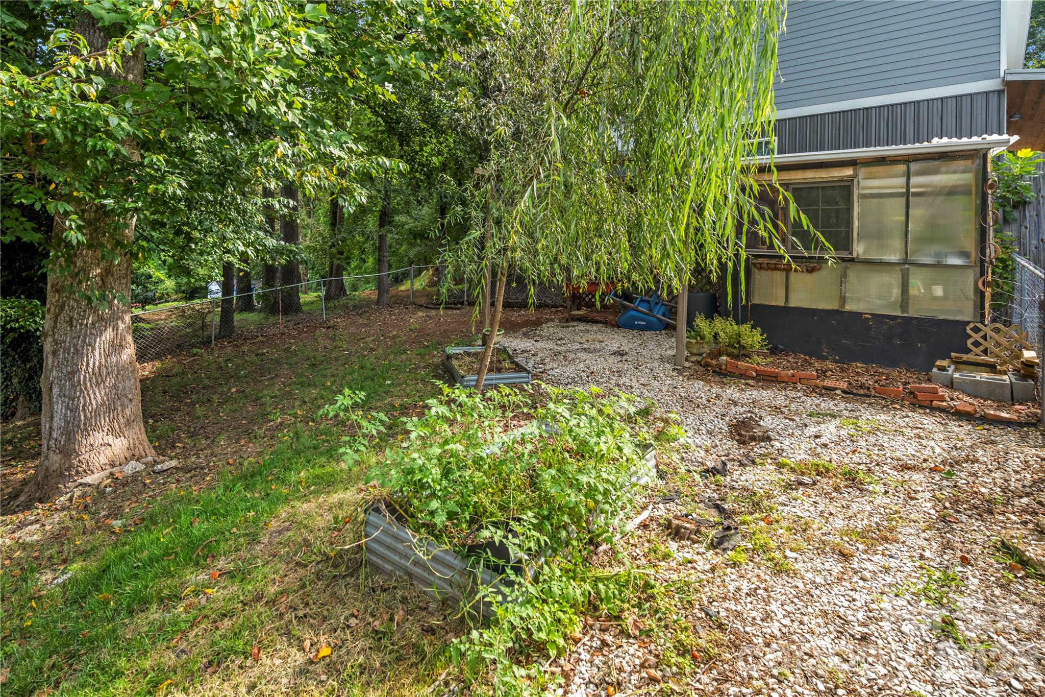 2 Bostic Place — Asheville