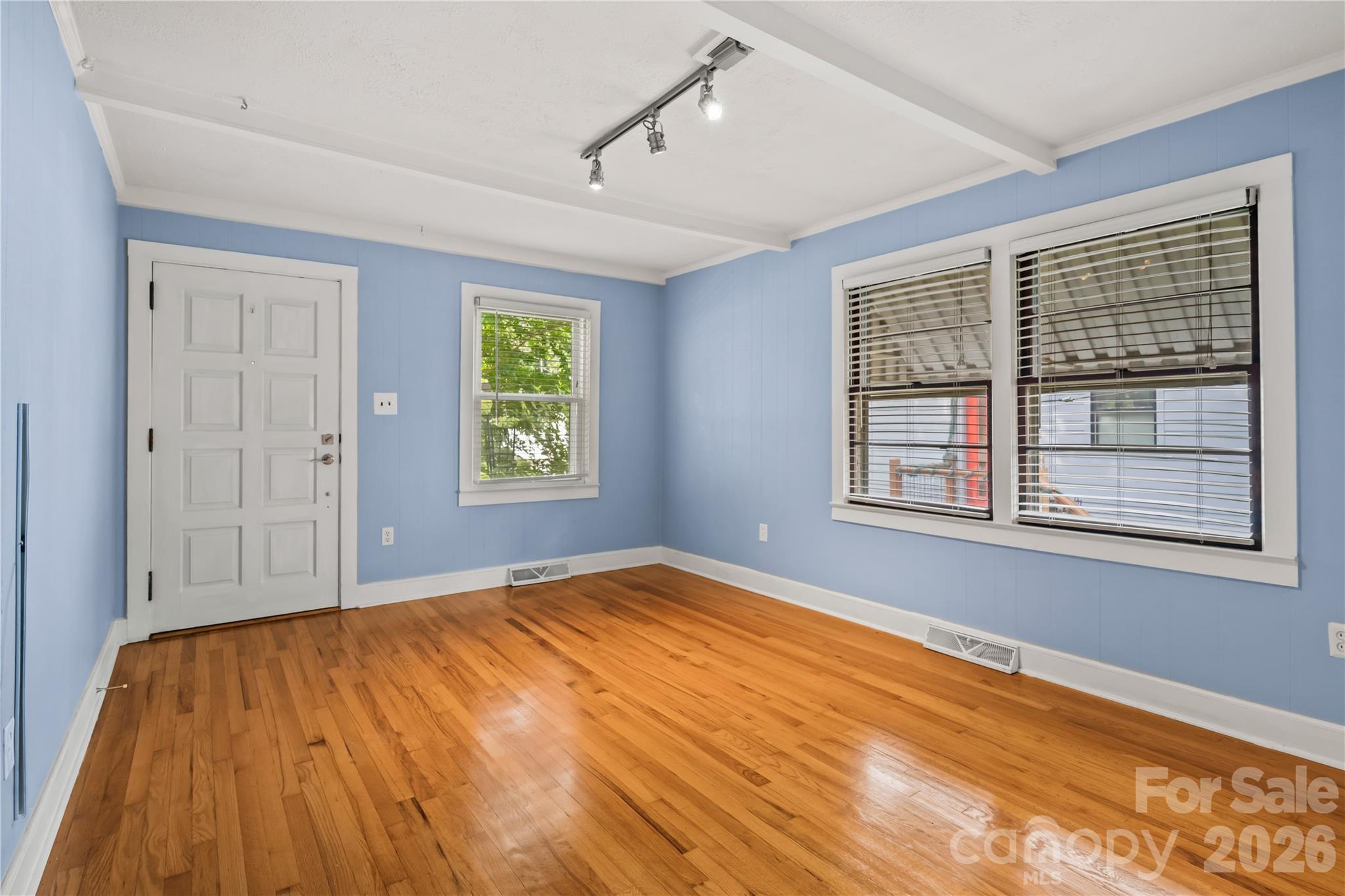 2 Bostic Place — Asheville