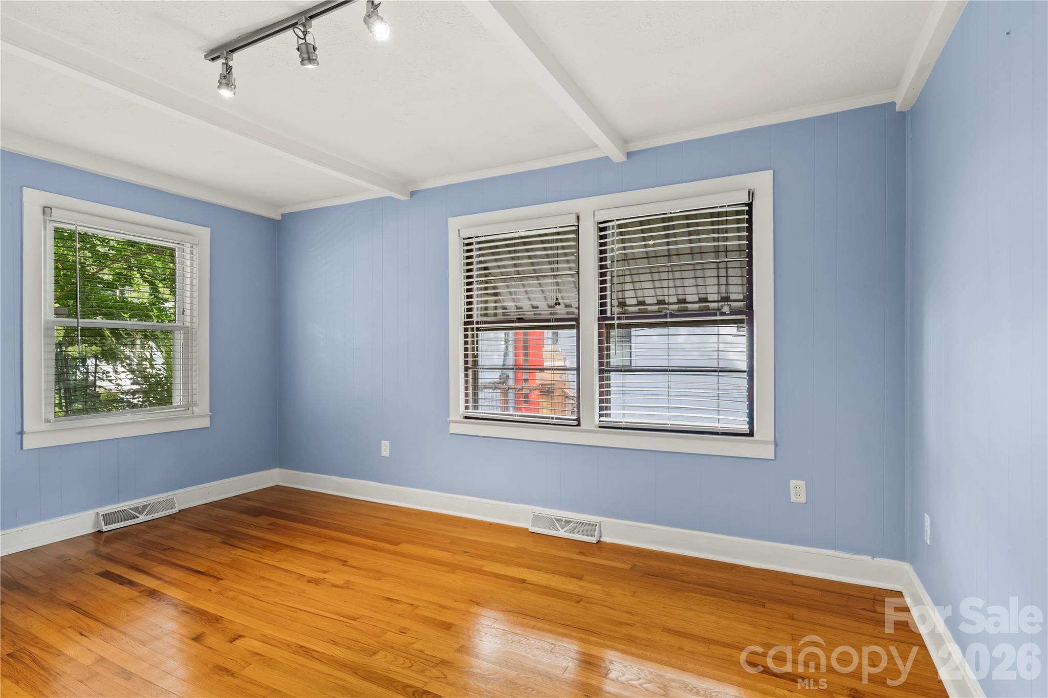 2 Bostic Place — Asheville