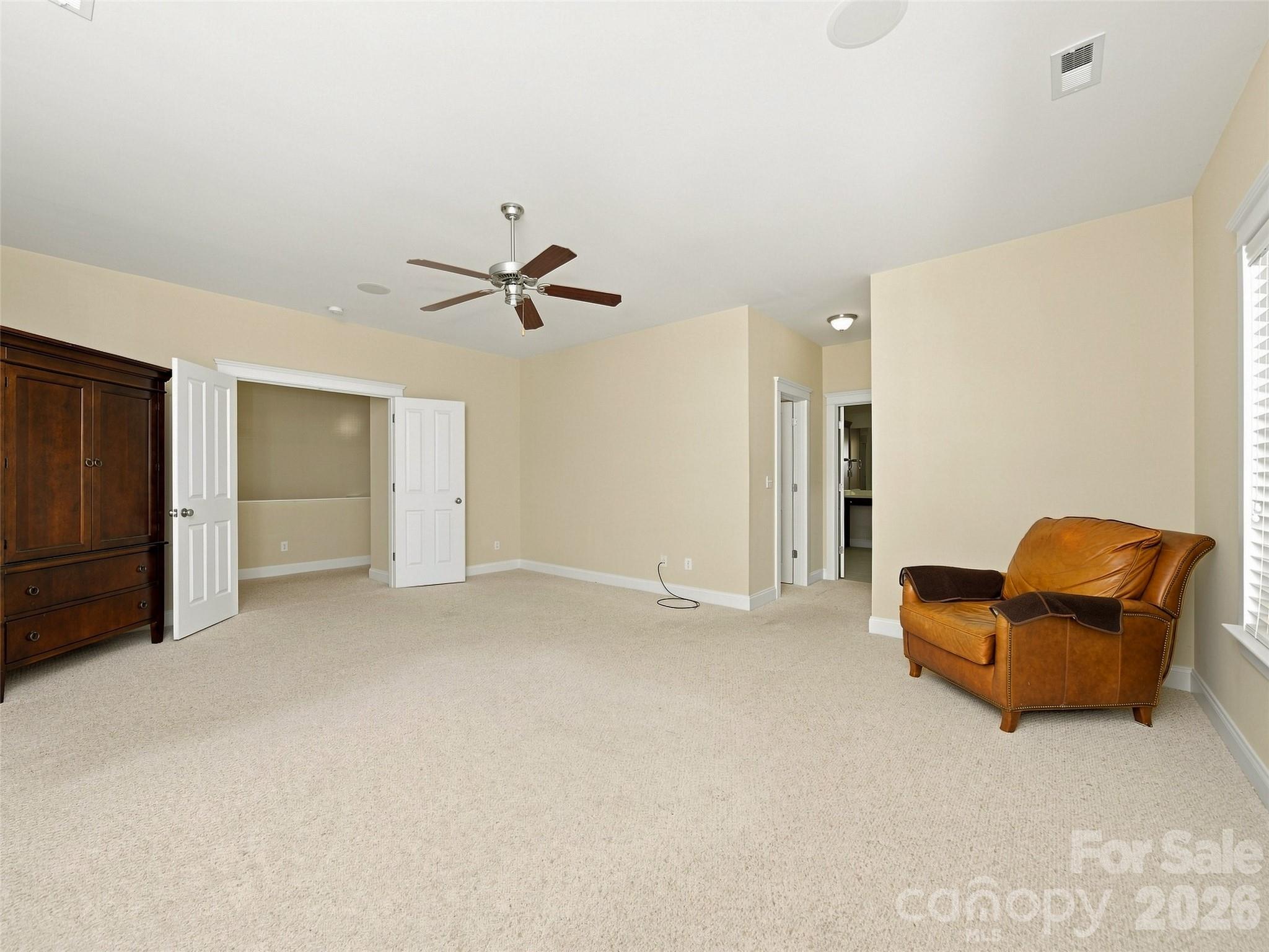 24 Greenwells Glory Drive — Biltmore Lake