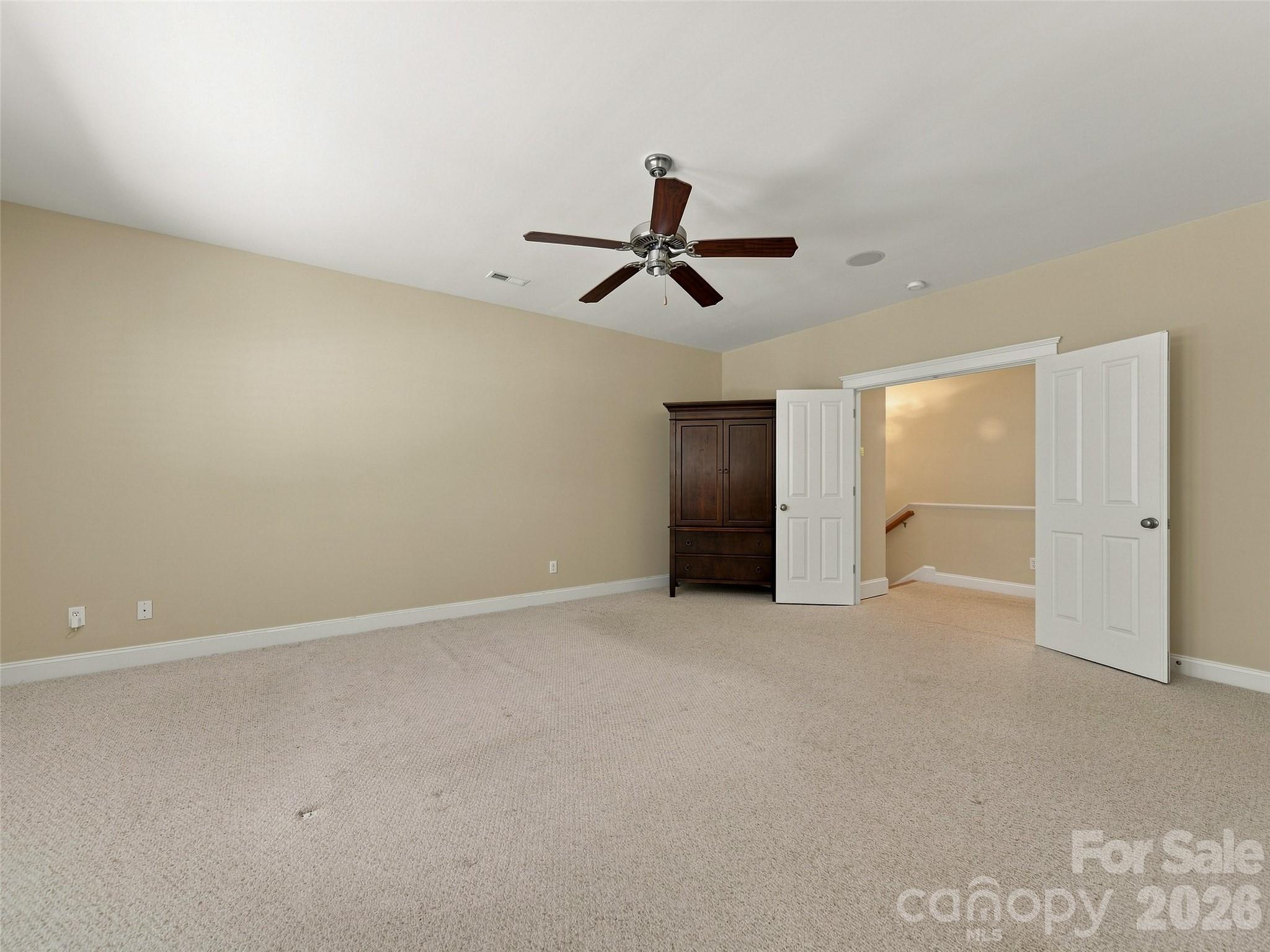 24 Greenwells Glory Drive — Biltmore Lake
