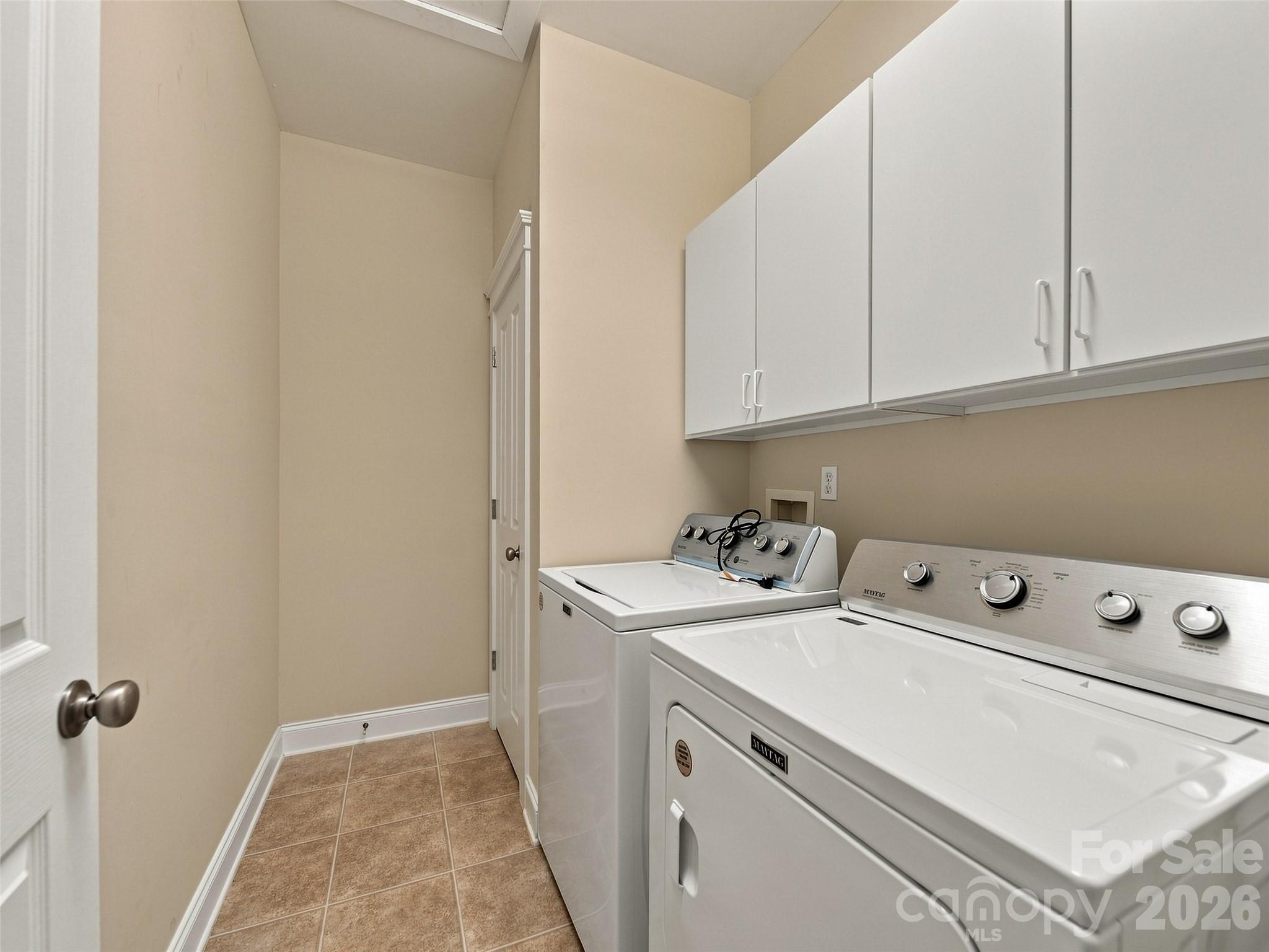 24 Greenwells Glory Drive — Biltmore Lake