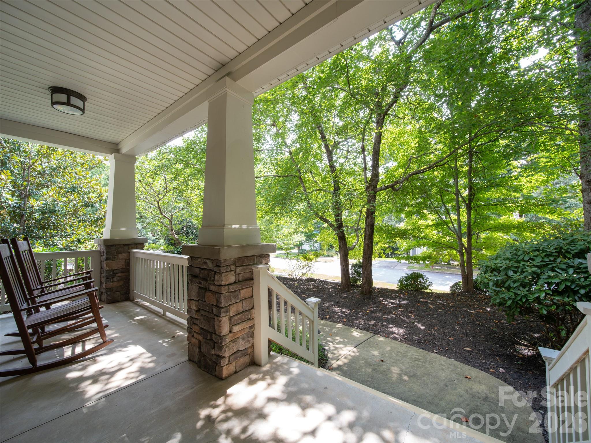 24 Greenwells Glory Drive — Biltmore Lake