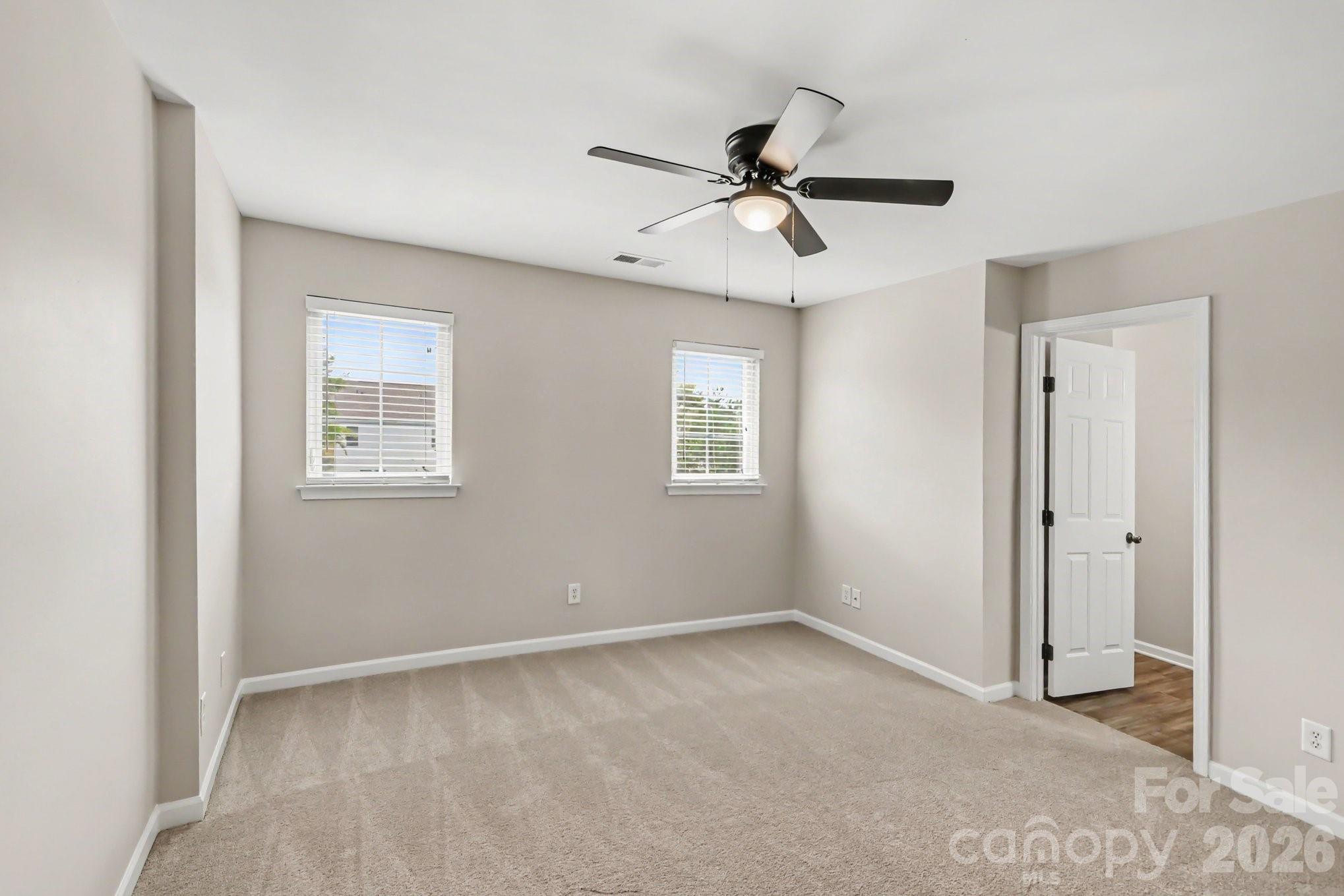 4960 Sunburst Lane — Charlotte