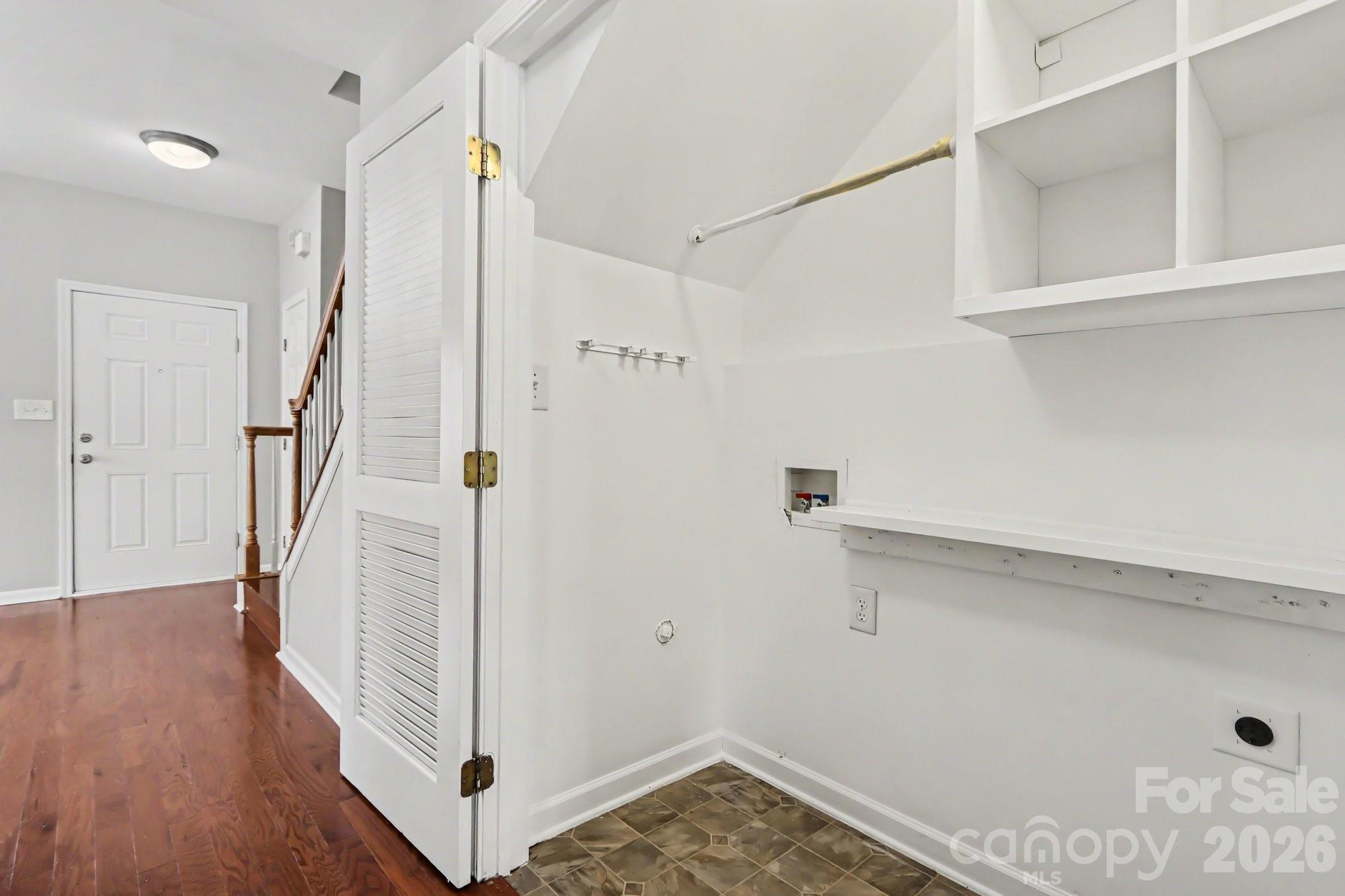4960 Sunburst Lane — Charlotte