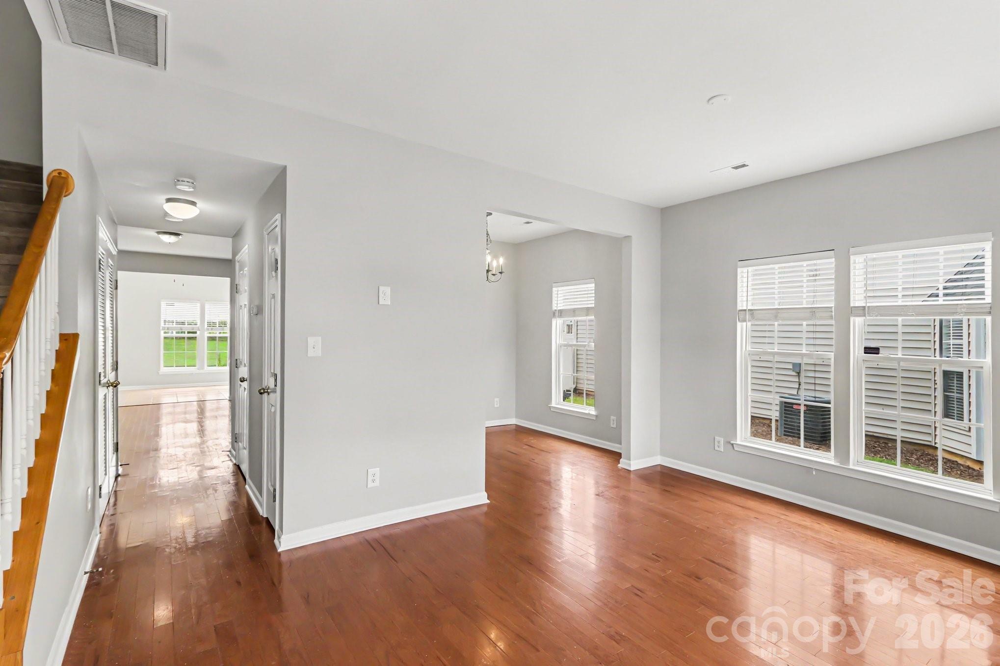 4960 Sunburst Lane — Charlotte