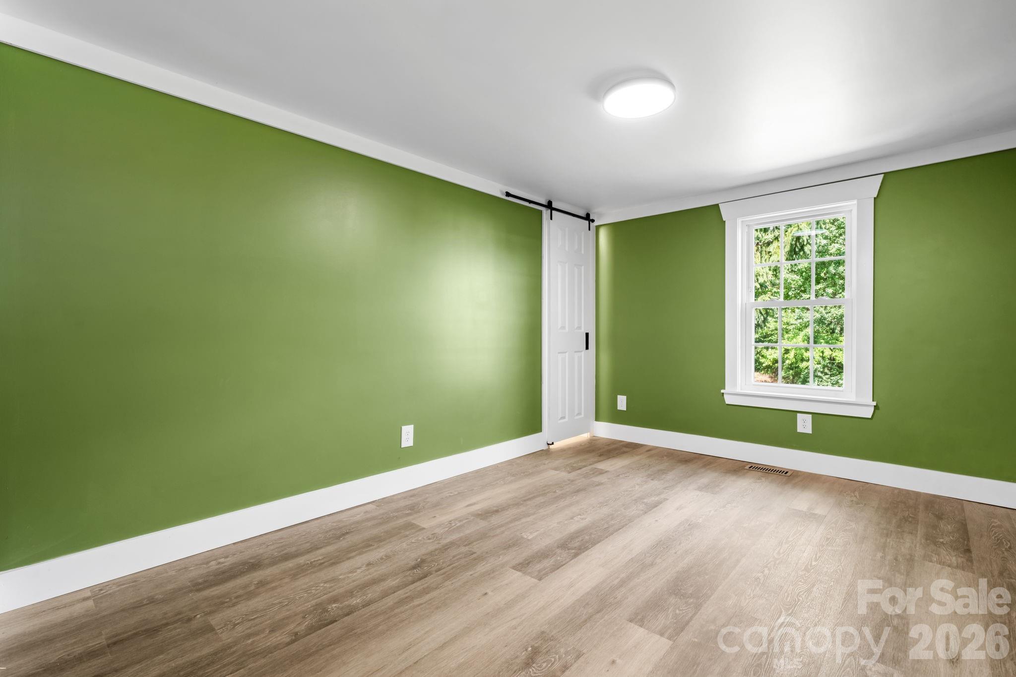 160 Green Street — Rutherford College