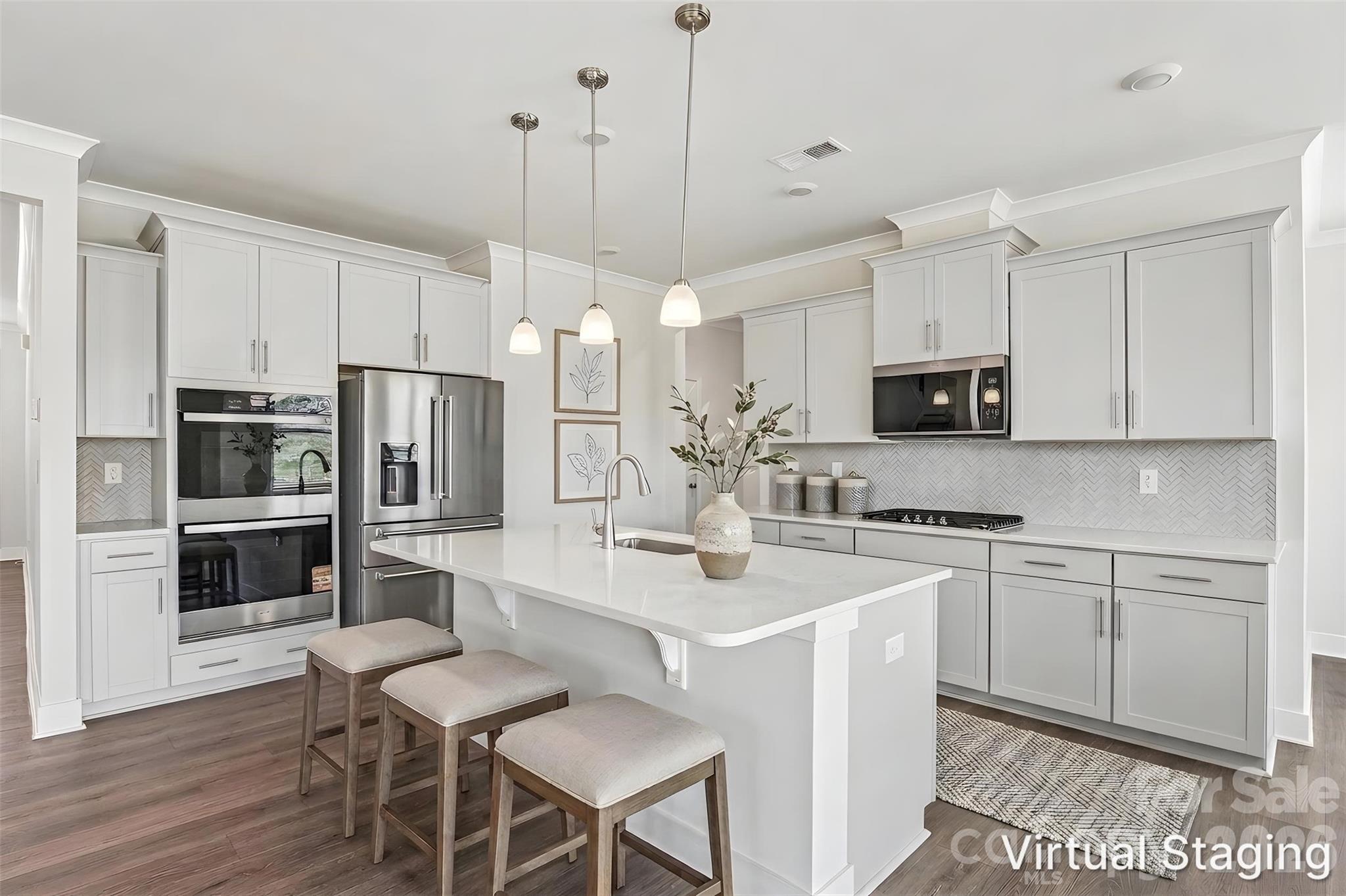 506 Mahogany Road — York