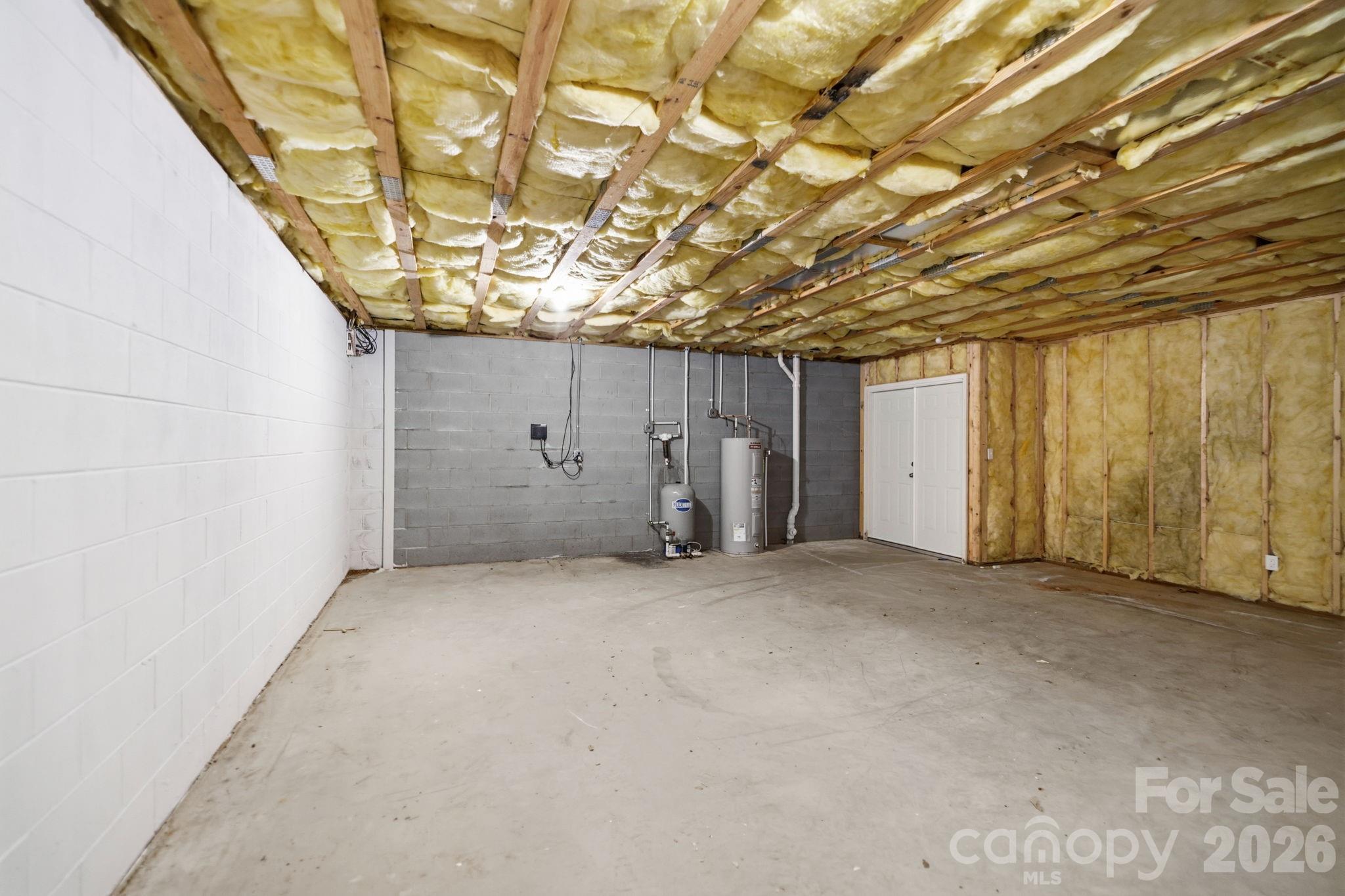 62 Chickwood Trail — Weaverville