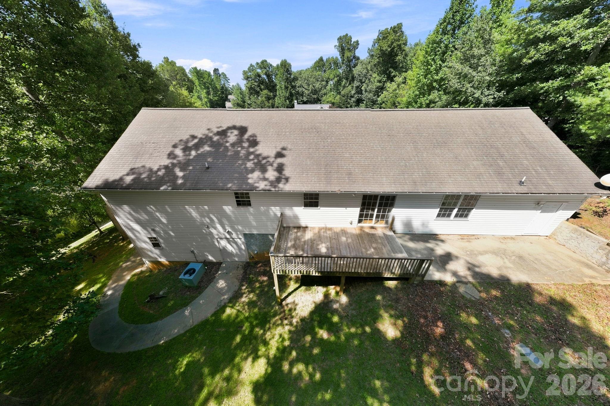 62 Chickwood Trail — Weaverville