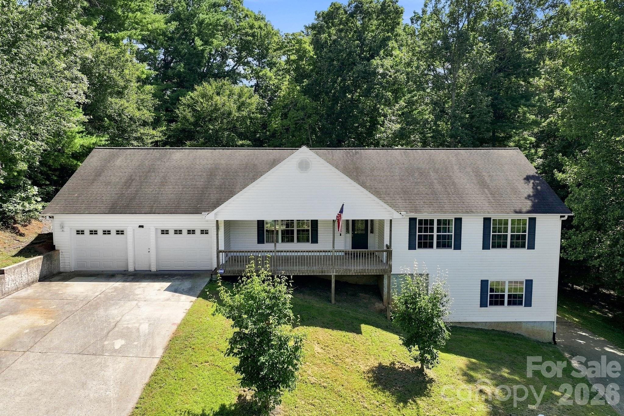 62 Chickwood Trail — Weaverville