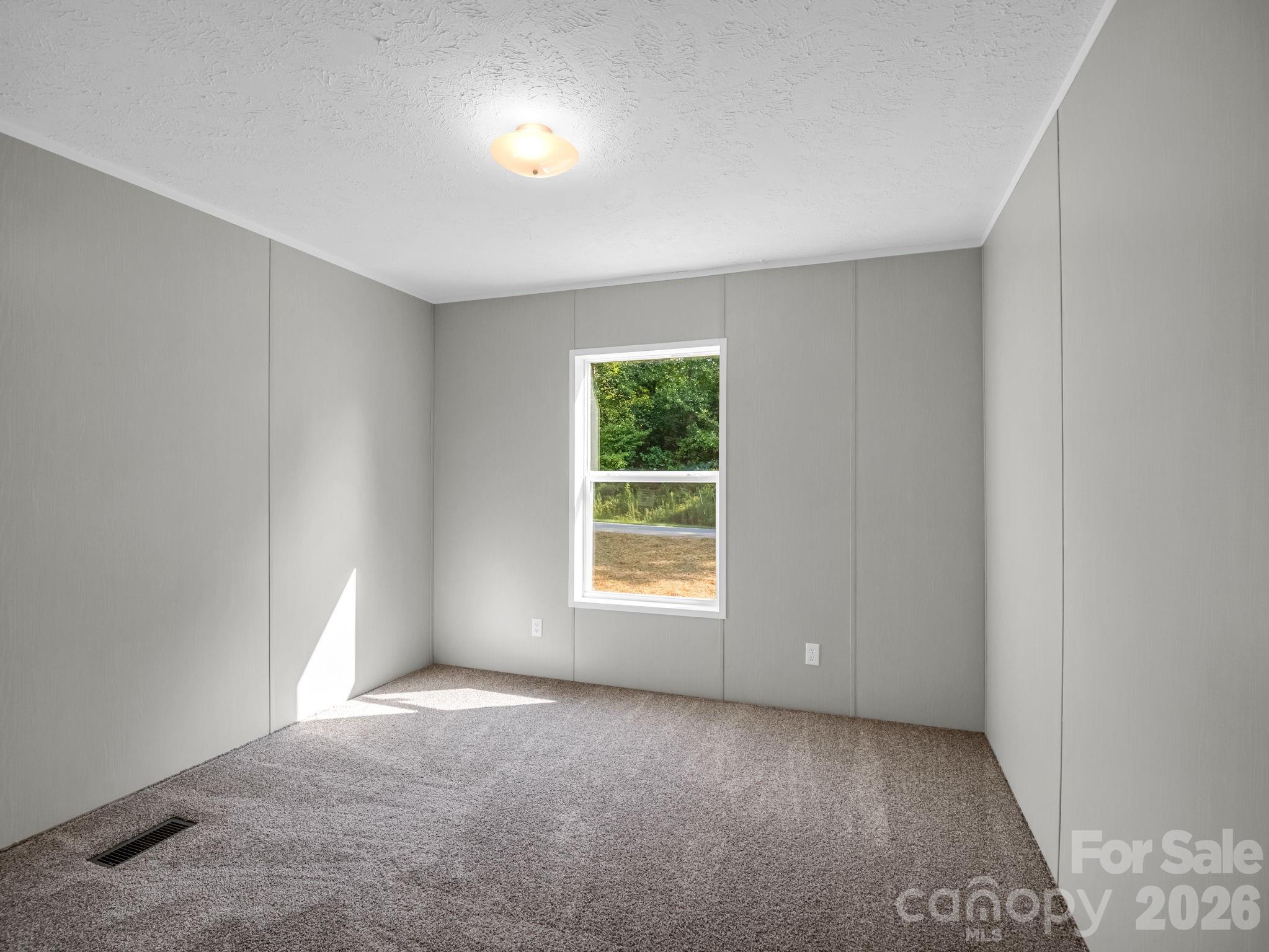 339 Bobby Mckinney Road — Union Mills