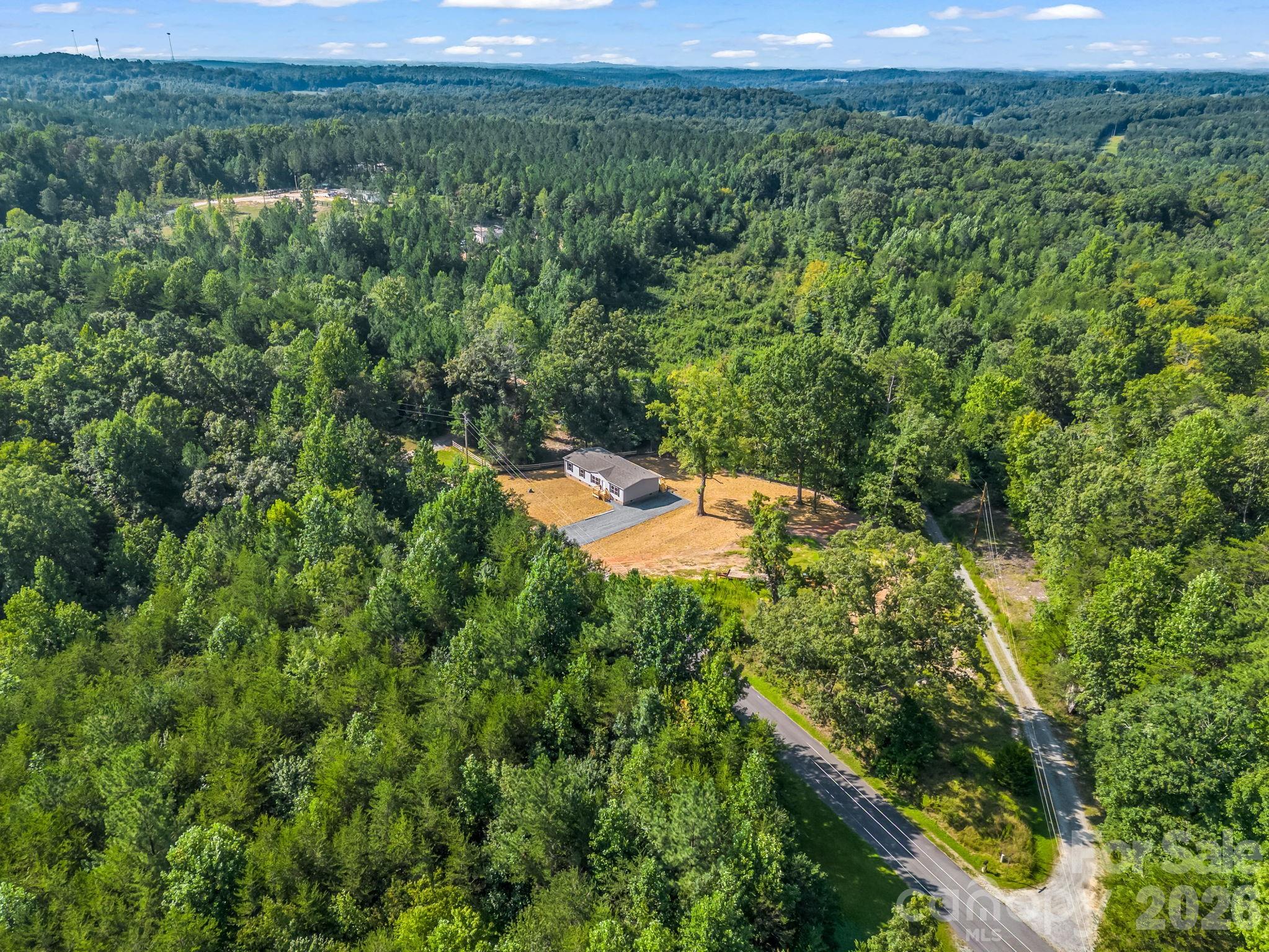 339 Bobby Mckinney Road — Union Mills
