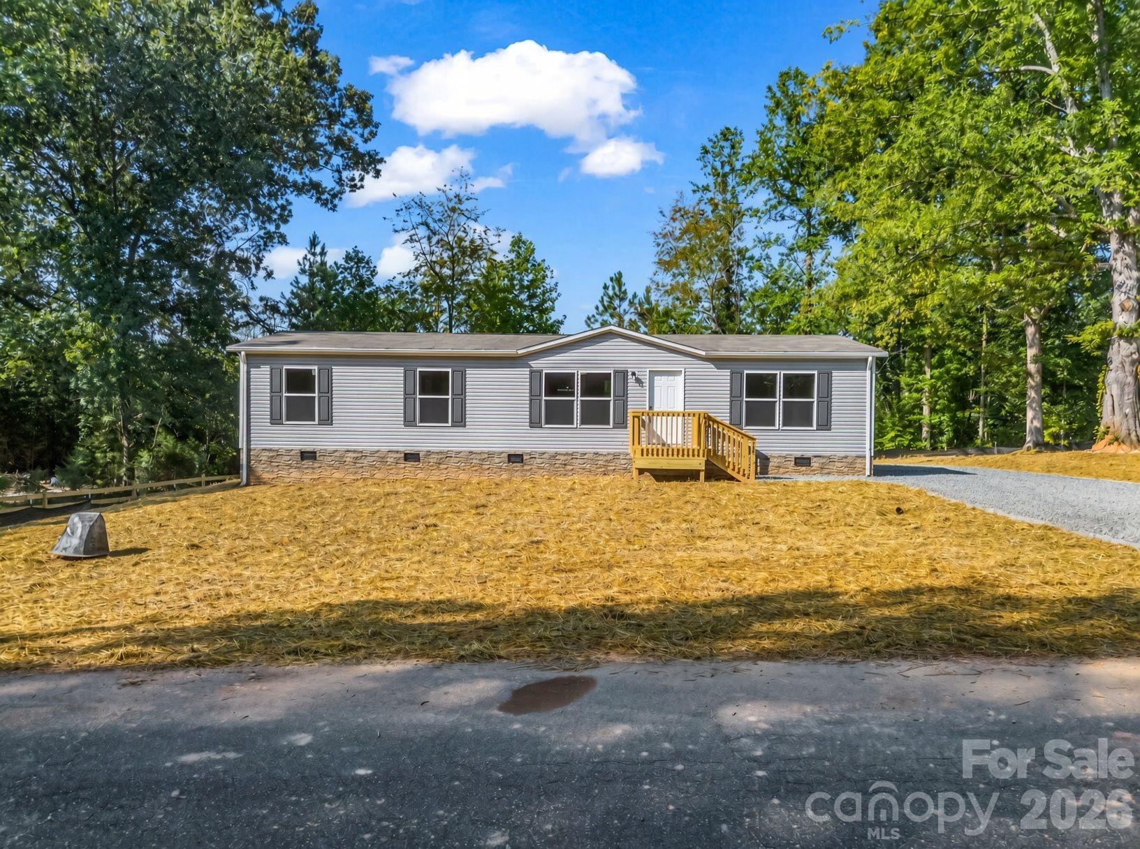 339 Bobby Mckinney Road — Union Mills
