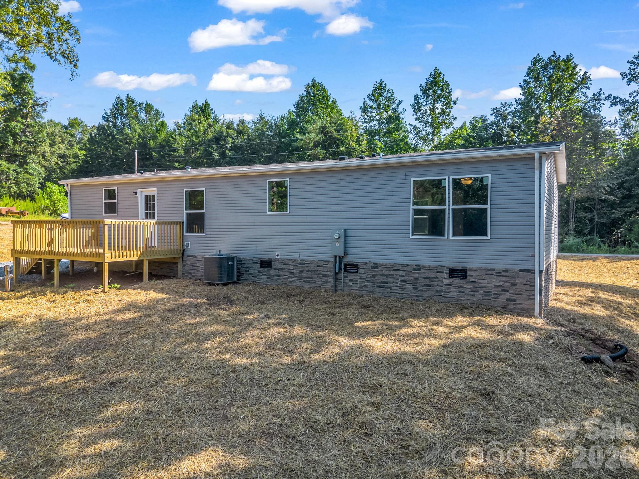 339 Bobby Mckinney Road — Union Mills