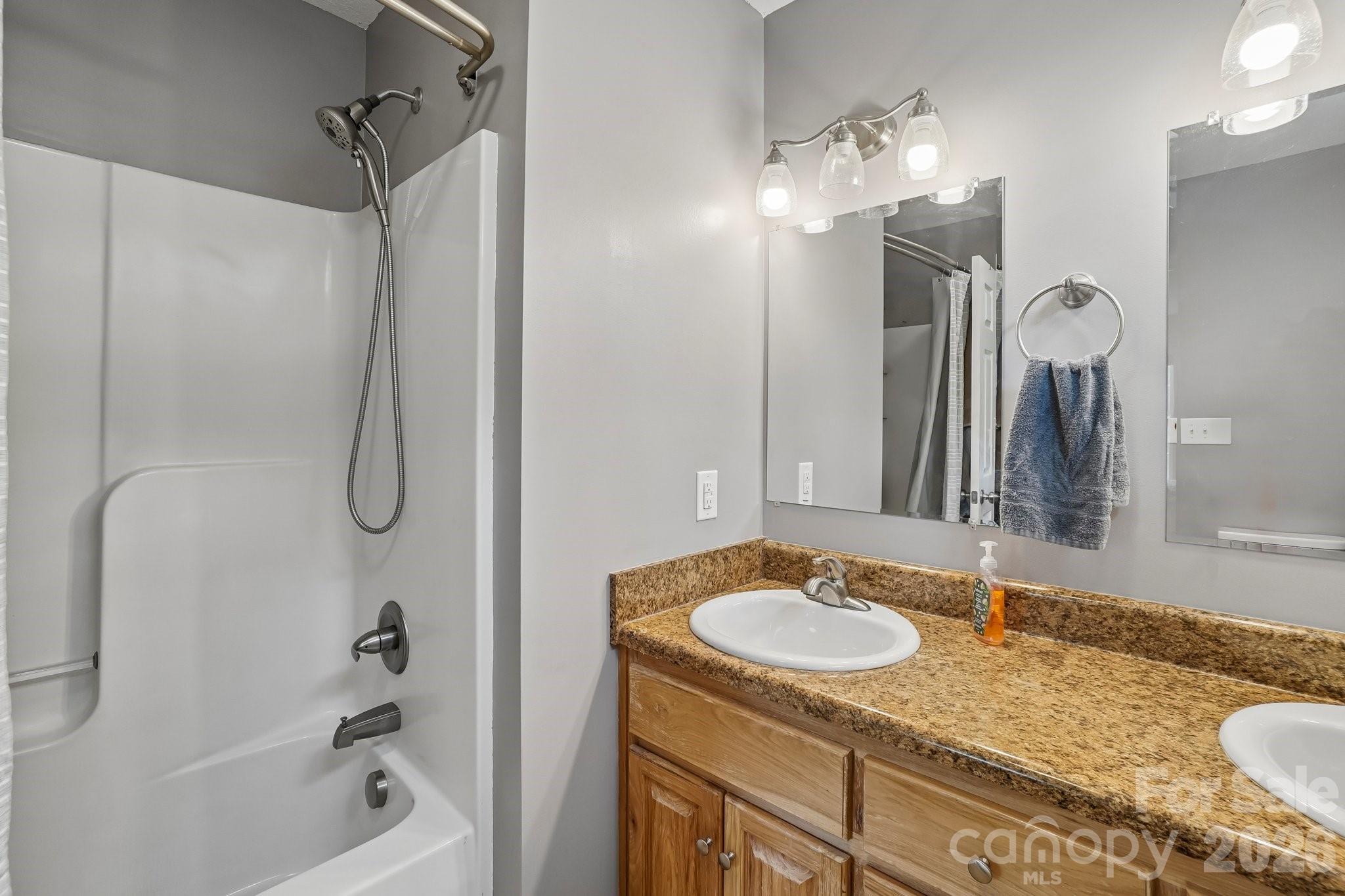 3604 Deerbrook Road — Lenoir