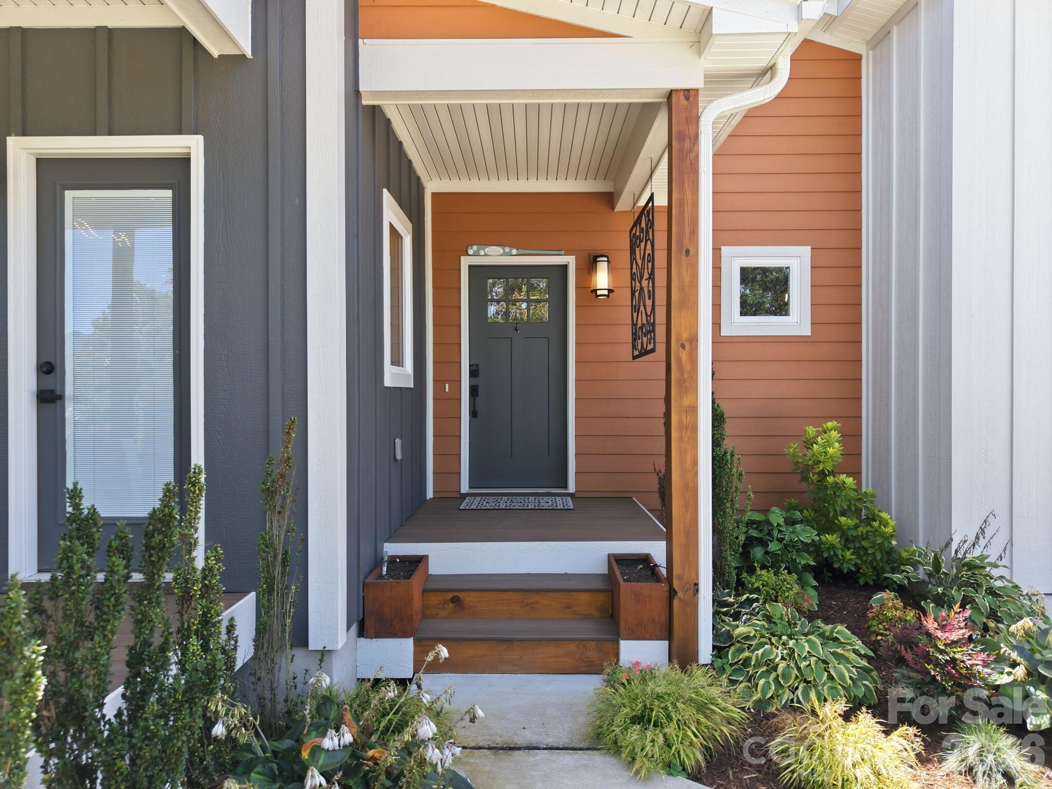 112 Upper Grove Lane — Weaverville