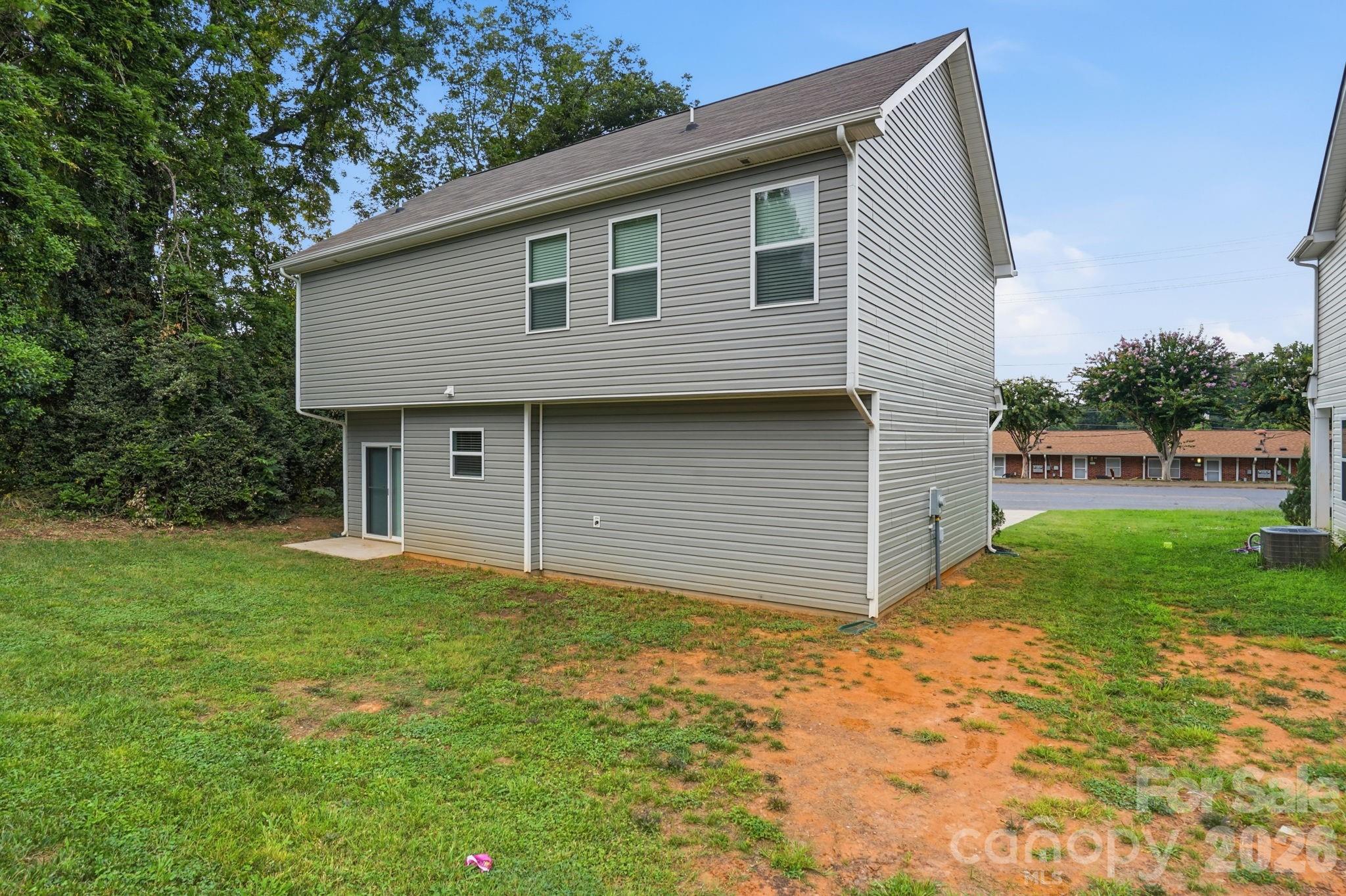 237 W Grover Street — Shelby