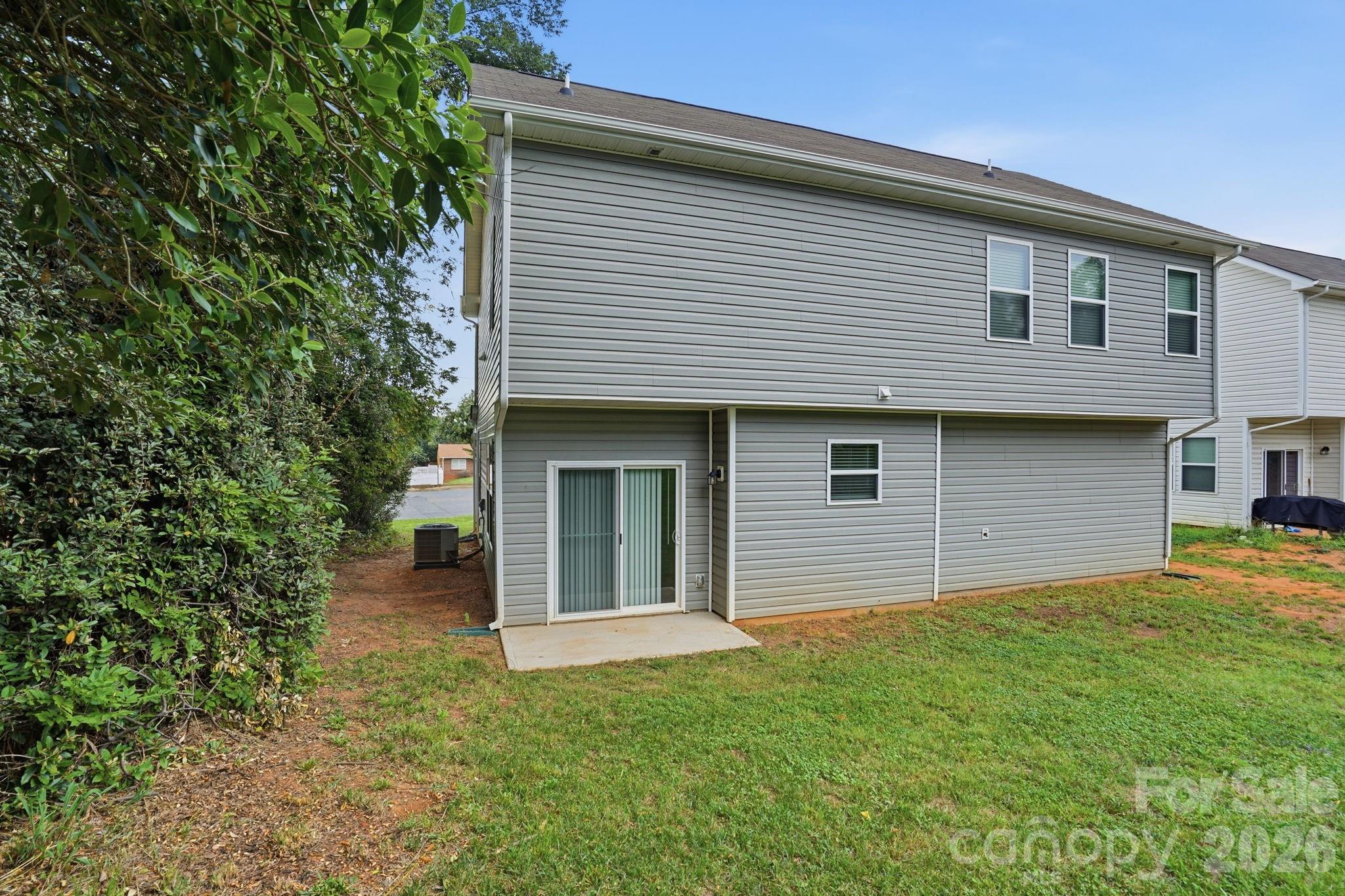 237 W Grover Street — Shelby
