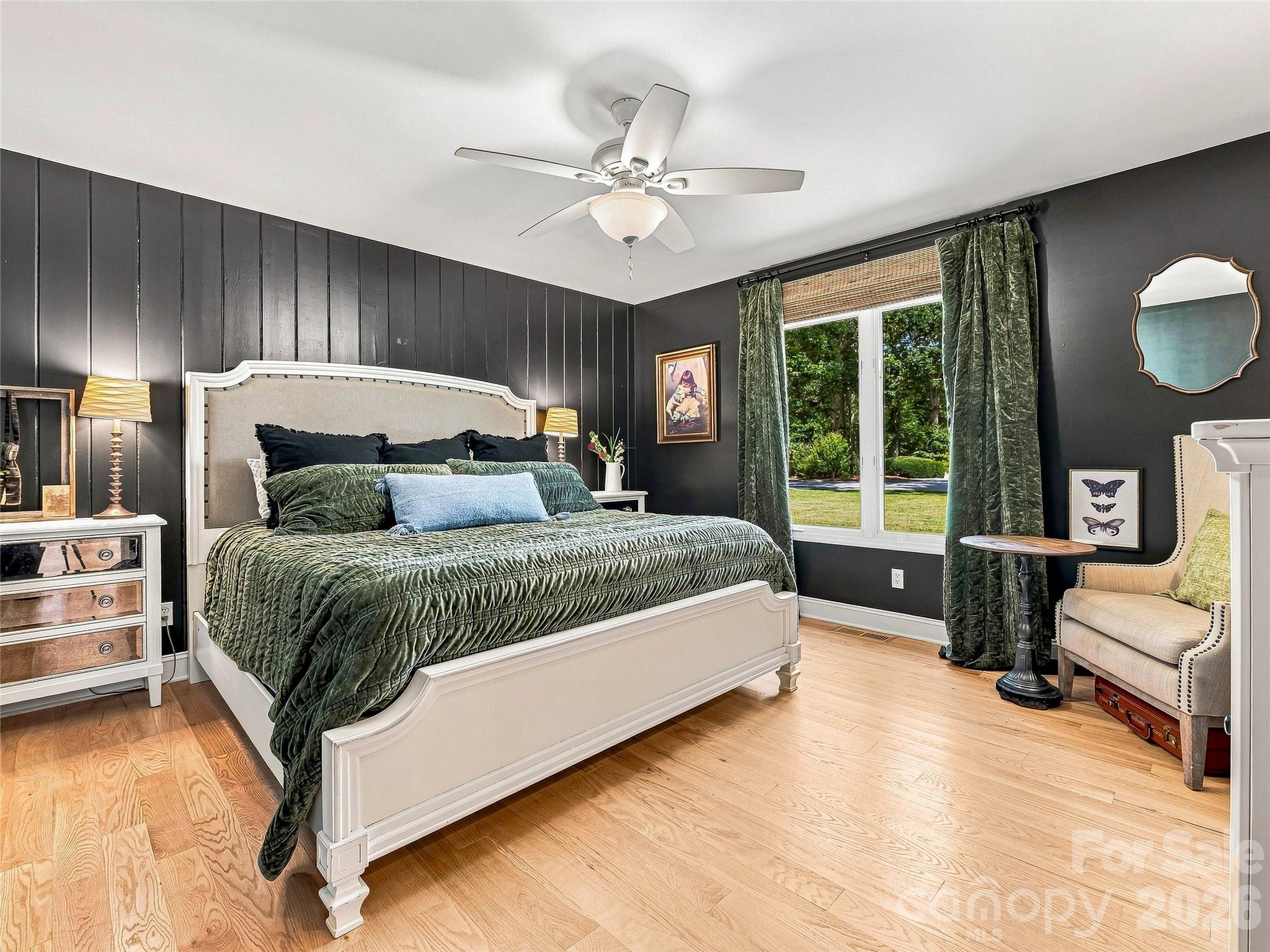 41 Forest Knoll Drive — Weaverville
