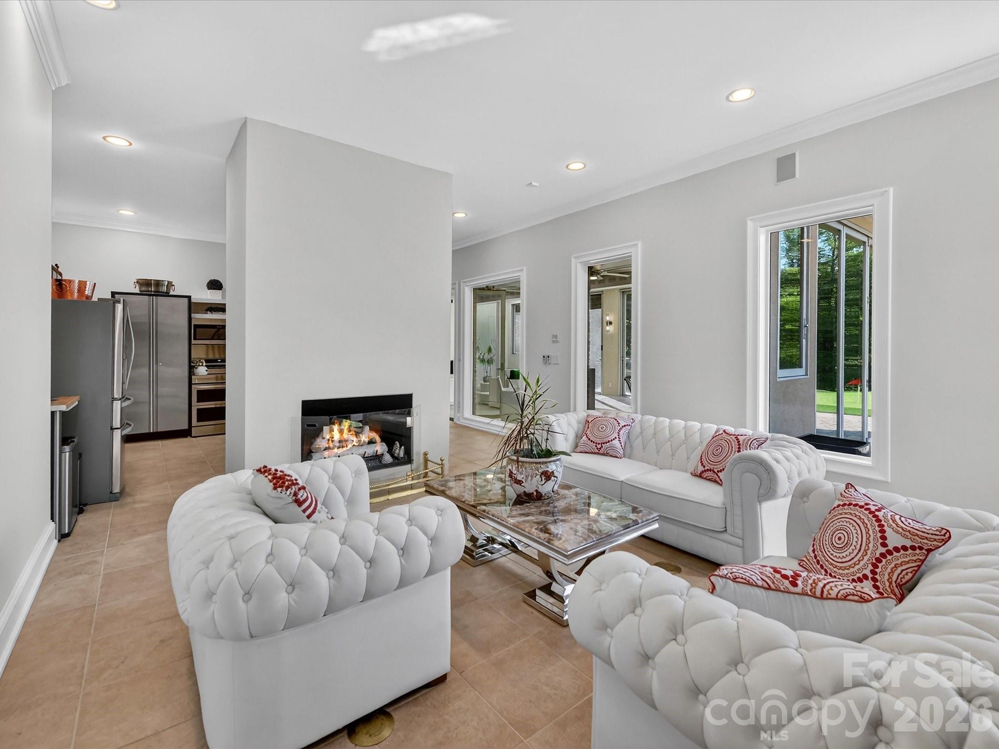 2723 Providence Pine Lane — Charlotte