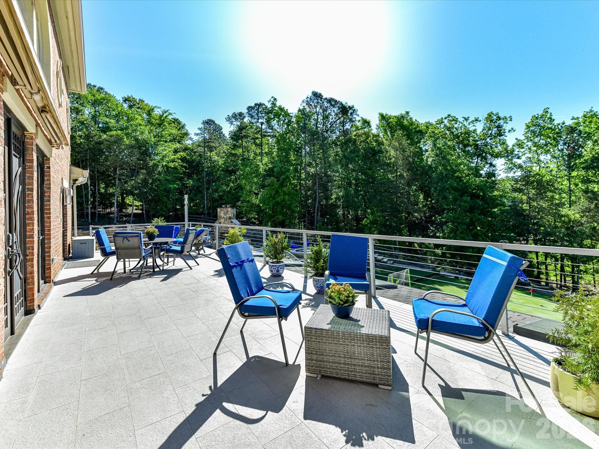 2723 Providence Pine Lane — Charlotte