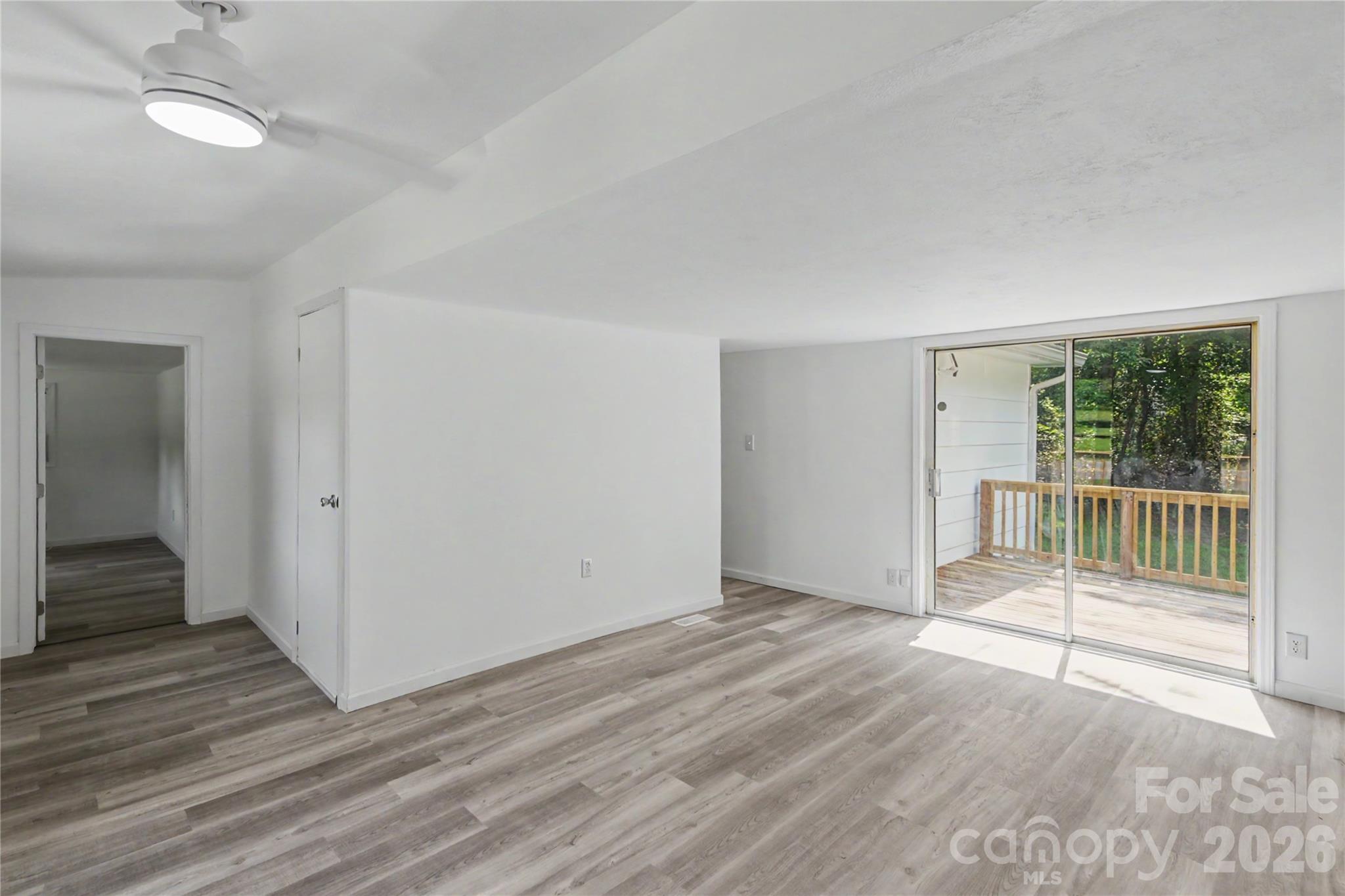160 Denny Road — Statesville