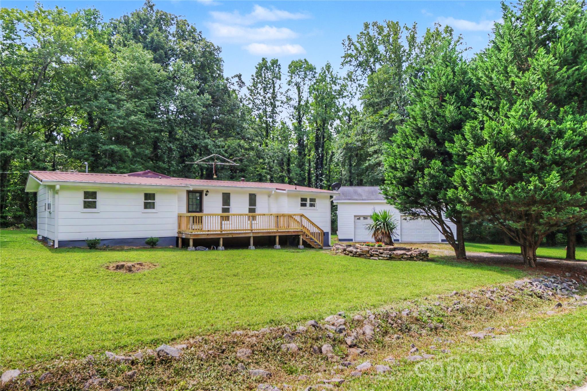 160 Denny Road — Statesville
