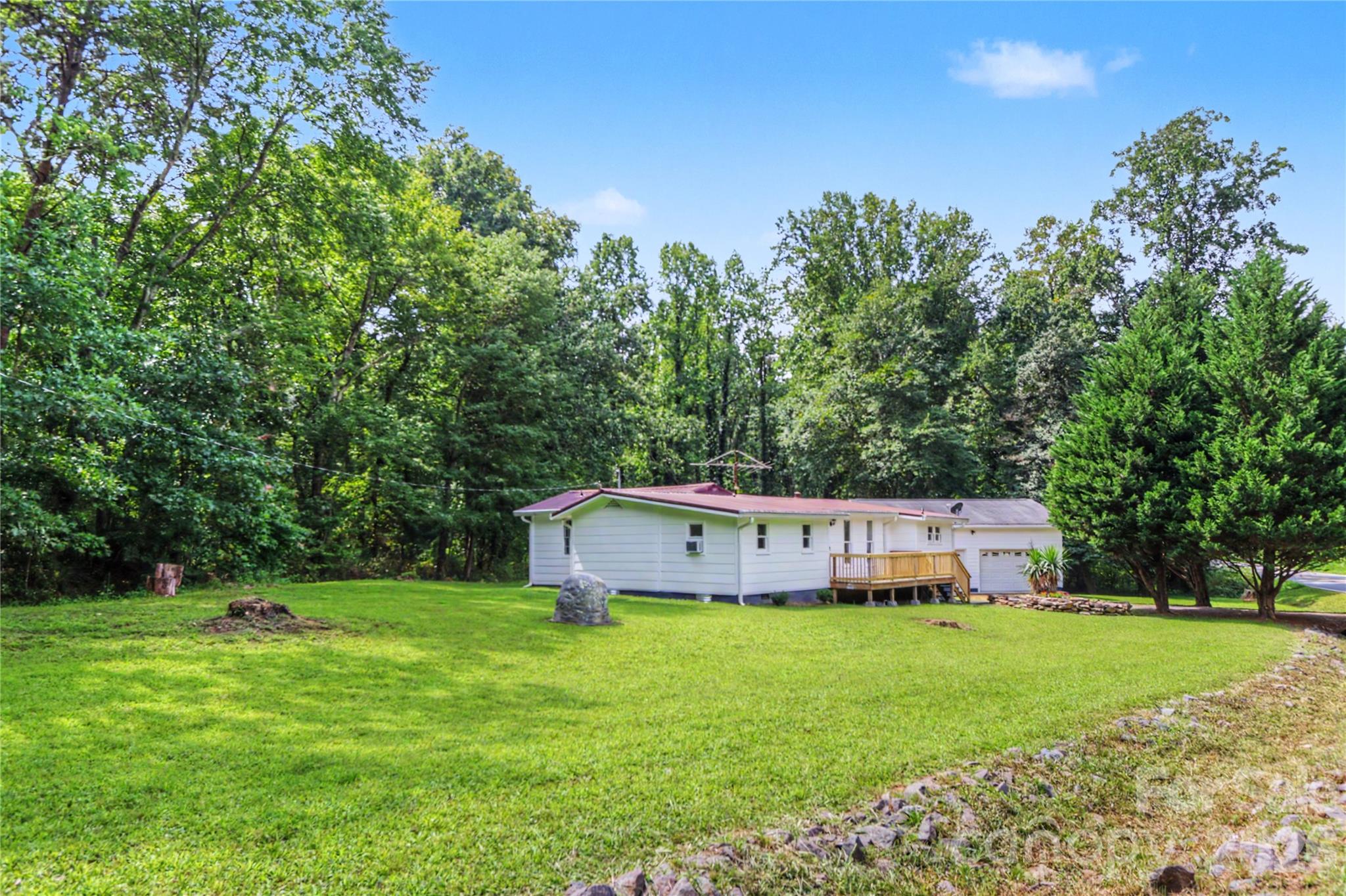 160 Denny Road — Statesville