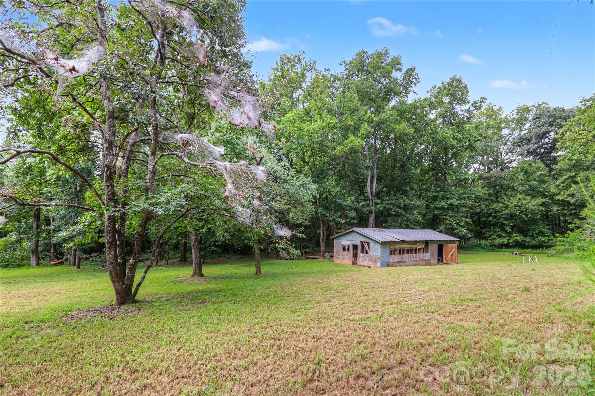 160 Denny Road — Statesville