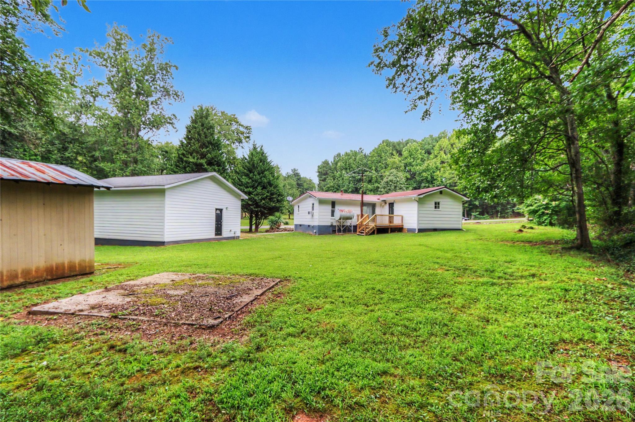 160 Denny Road — Statesville