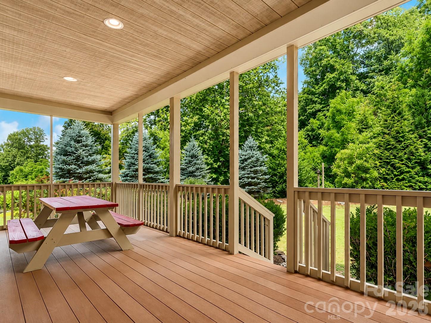 122 Twin Courts Drive — Weaverville