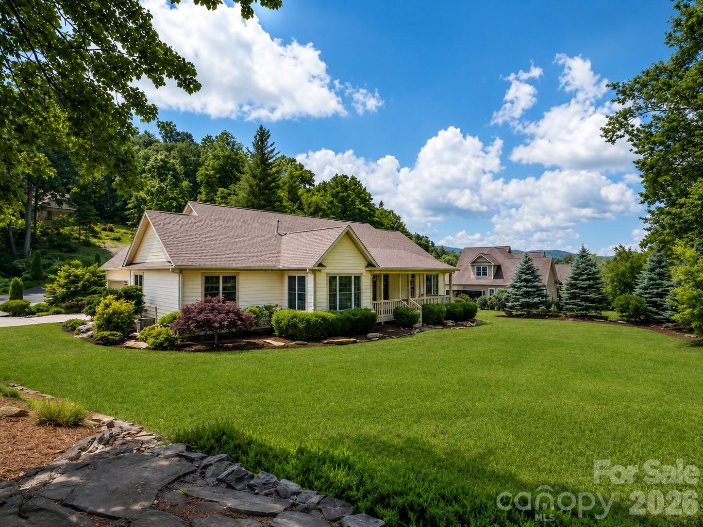 122 Twin Courts Drive — Weaverville