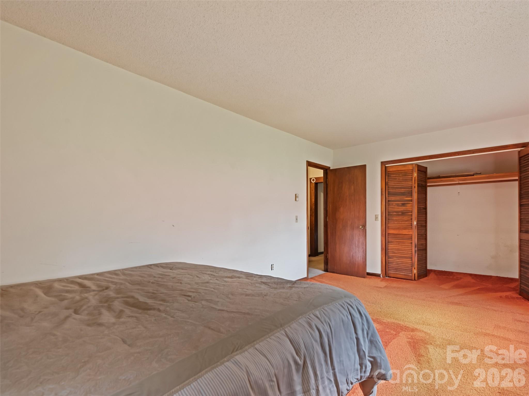831 Qualla Road — Waynesville