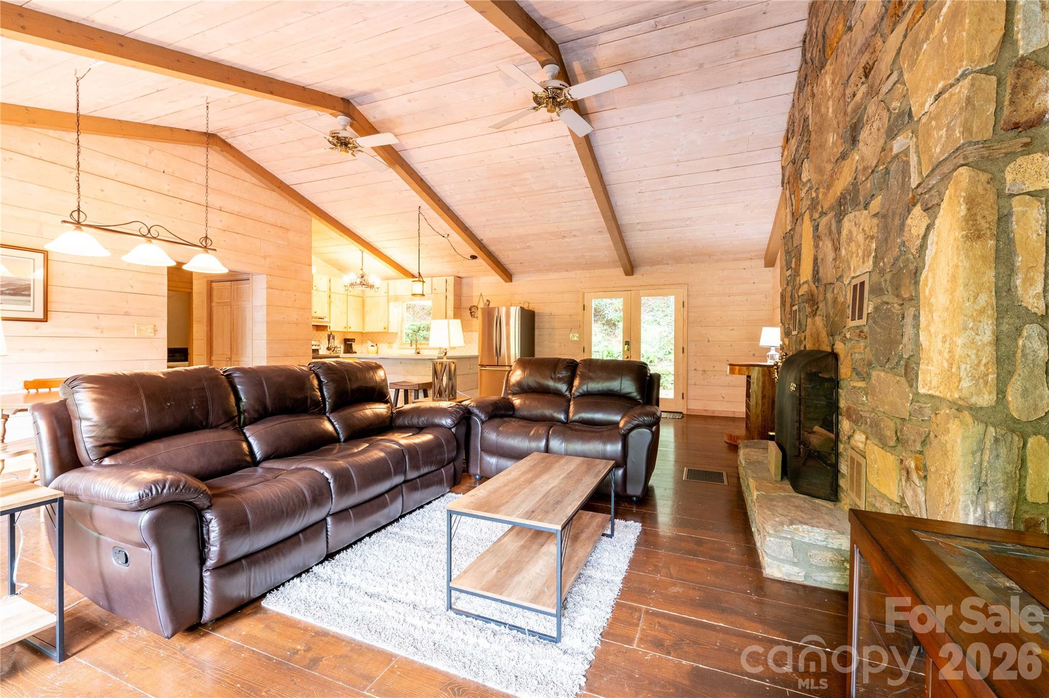 479 Big Ridge Road — Burnsville