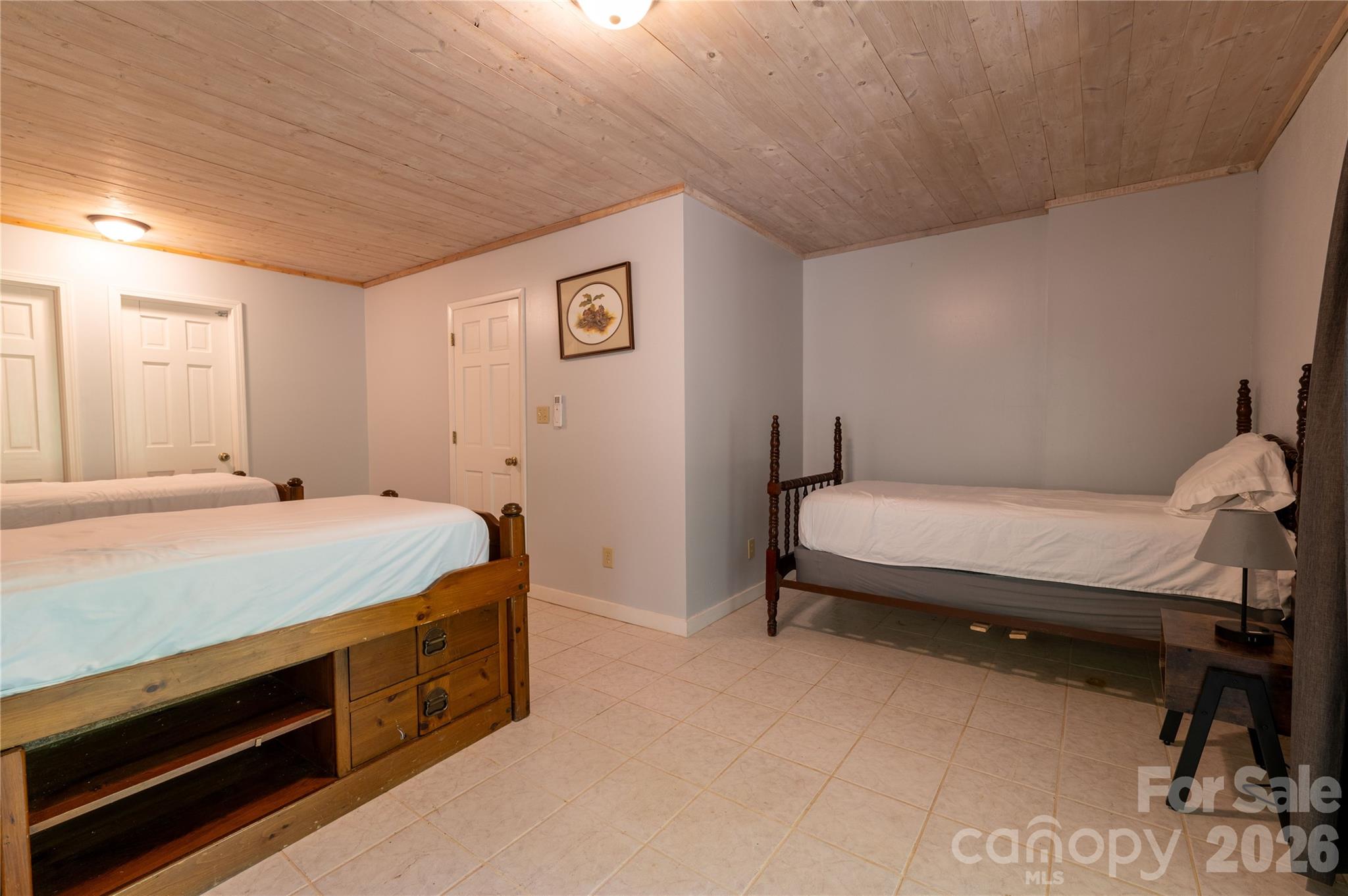 479 Big Ridge Road — Burnsville