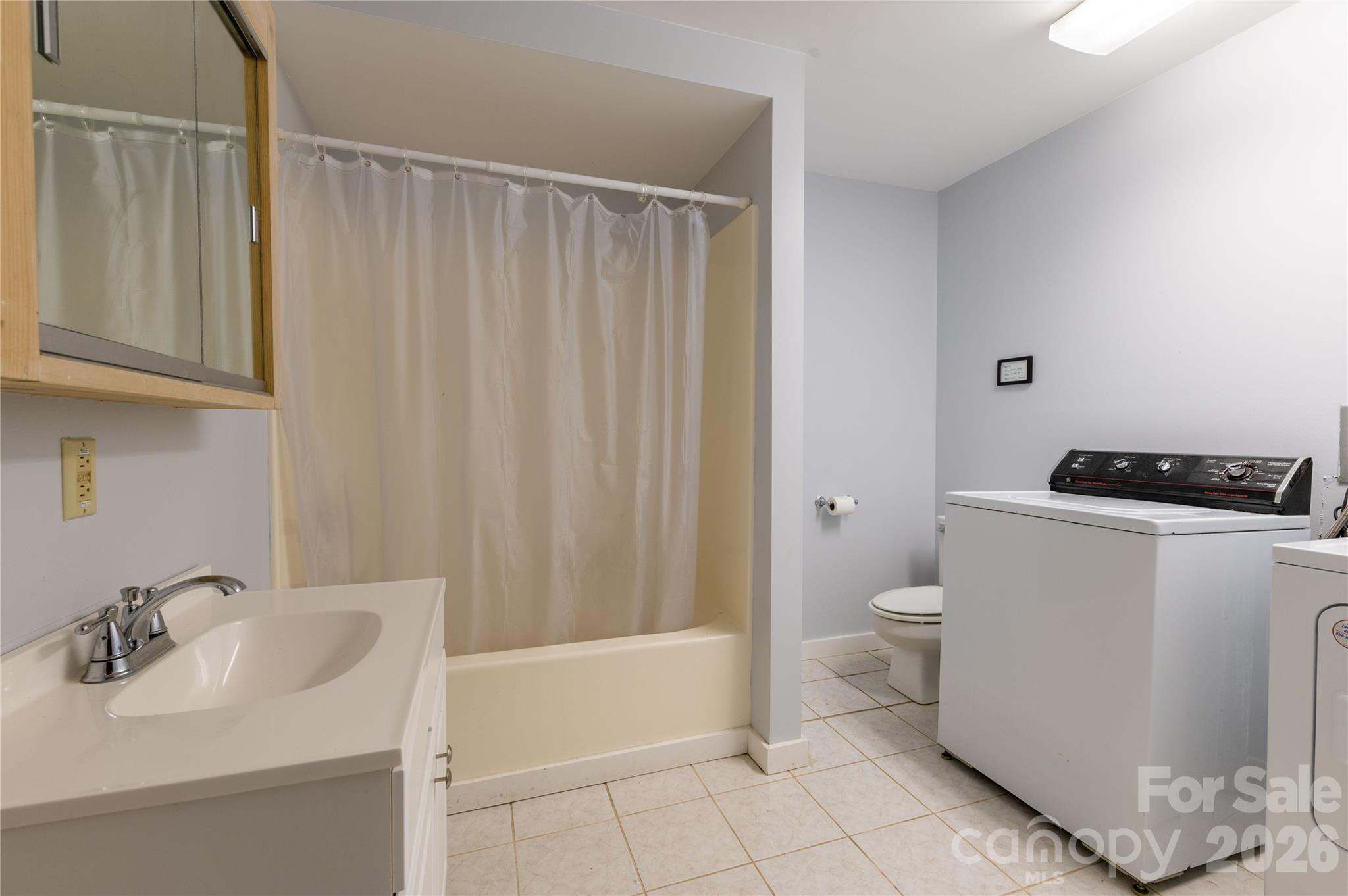 479 Big Ridge Road — Burnsville