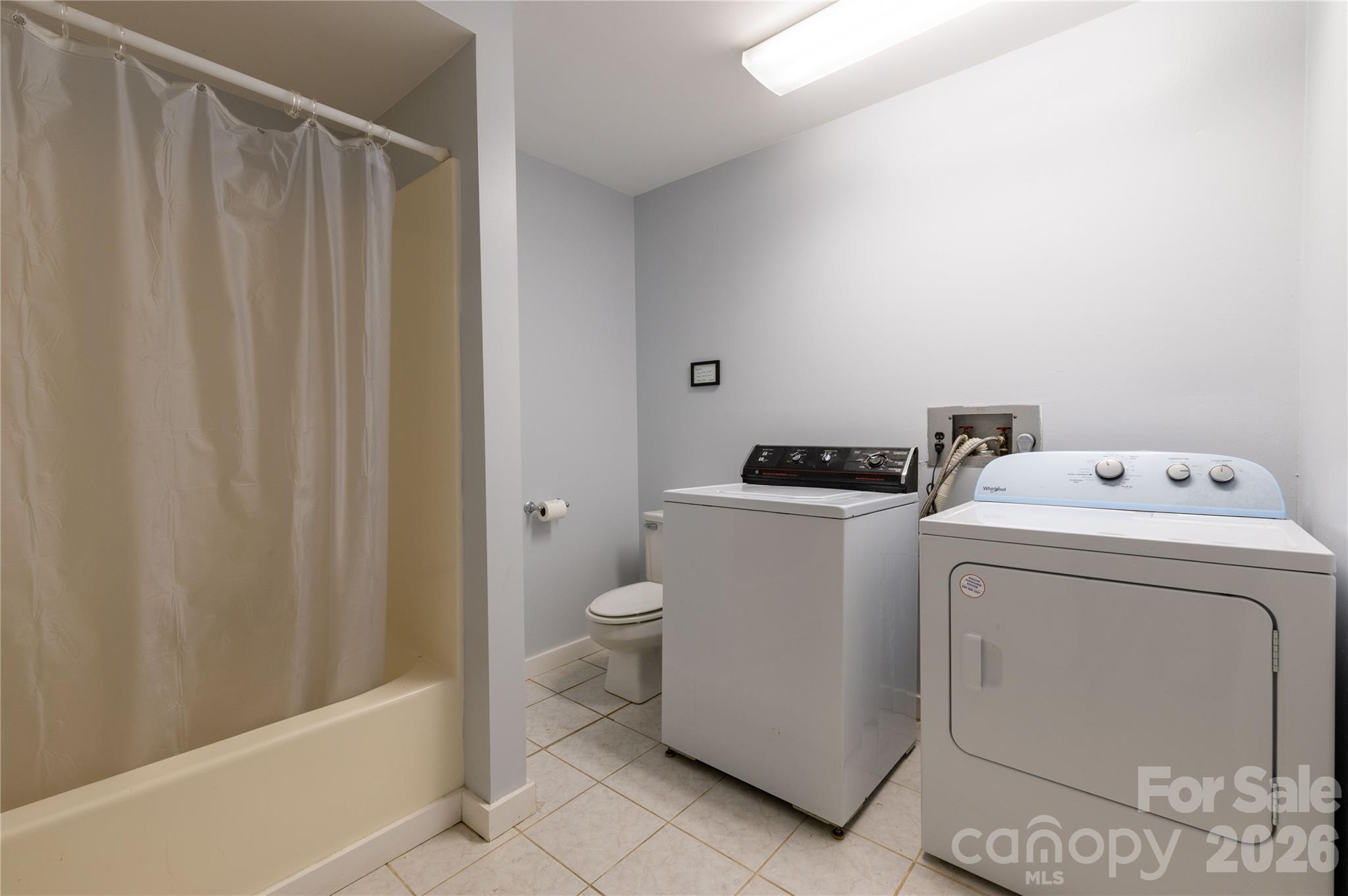 479 Big Ridge Road — Burnsville