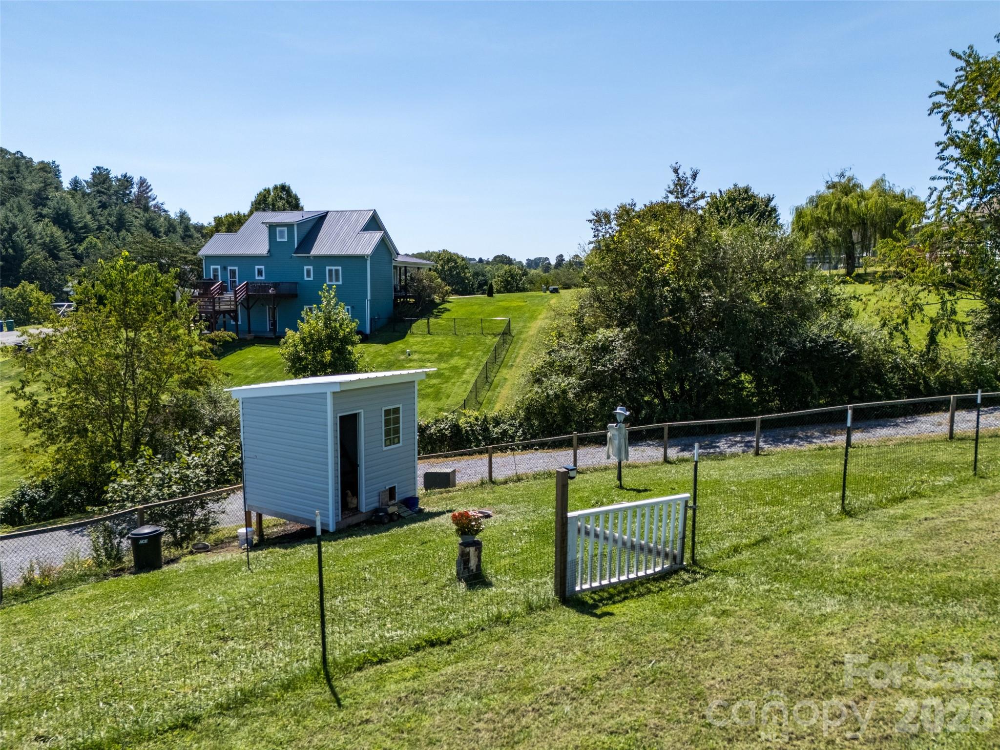 257 Tipton Hill Road — Leicester