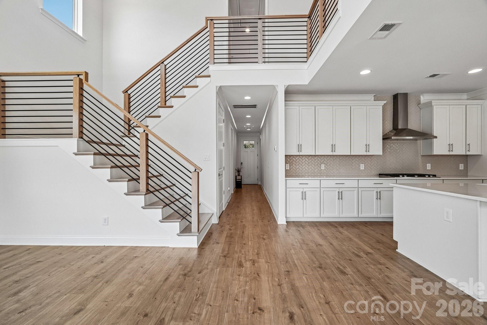 16037 Watts Creek Road — Huntersville