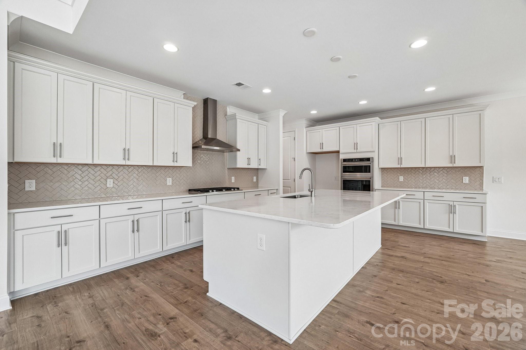16037 Watts Creek Road — Huntersville